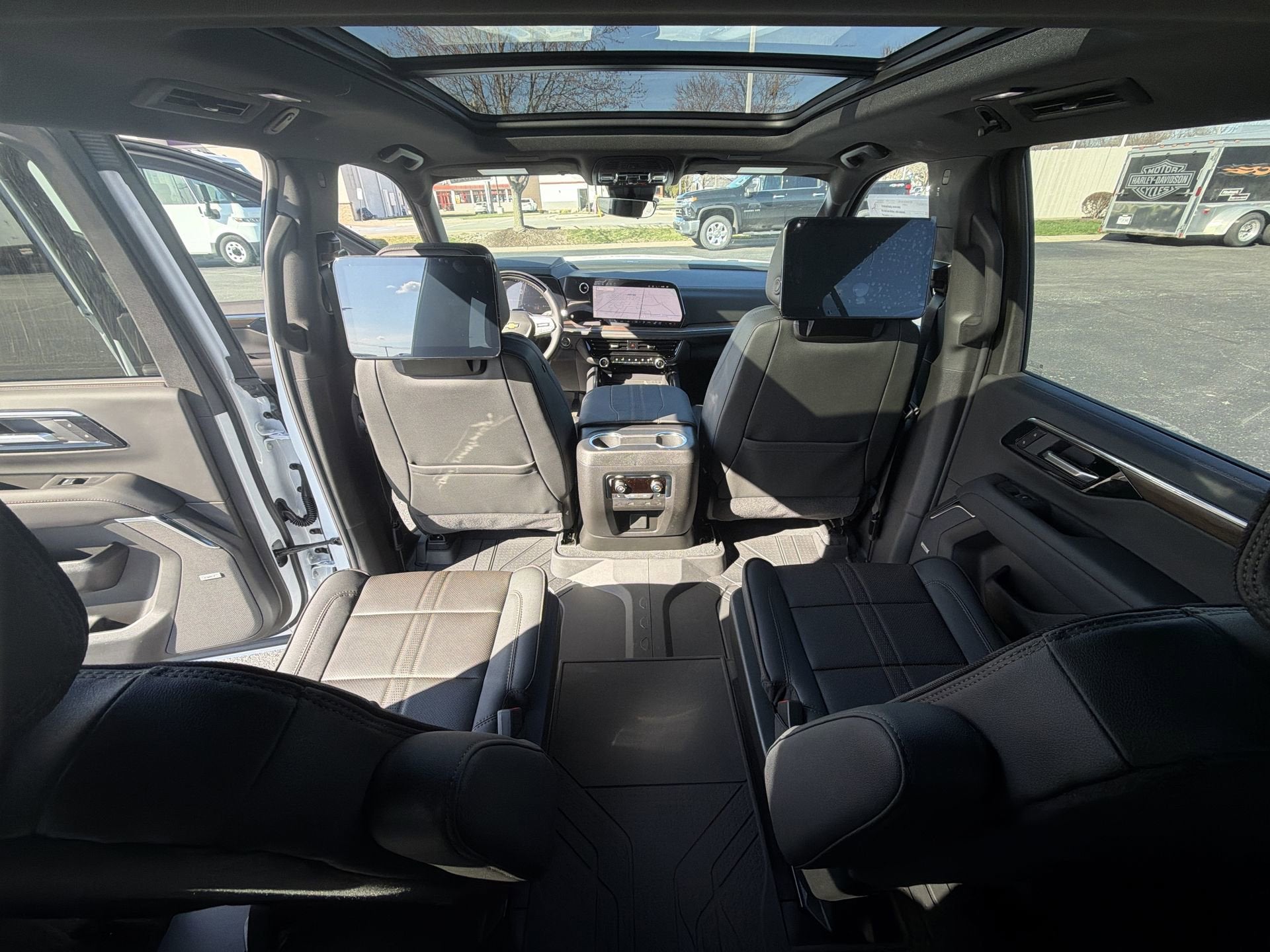 2026 Chevrolet Suburban 4DR 4WD