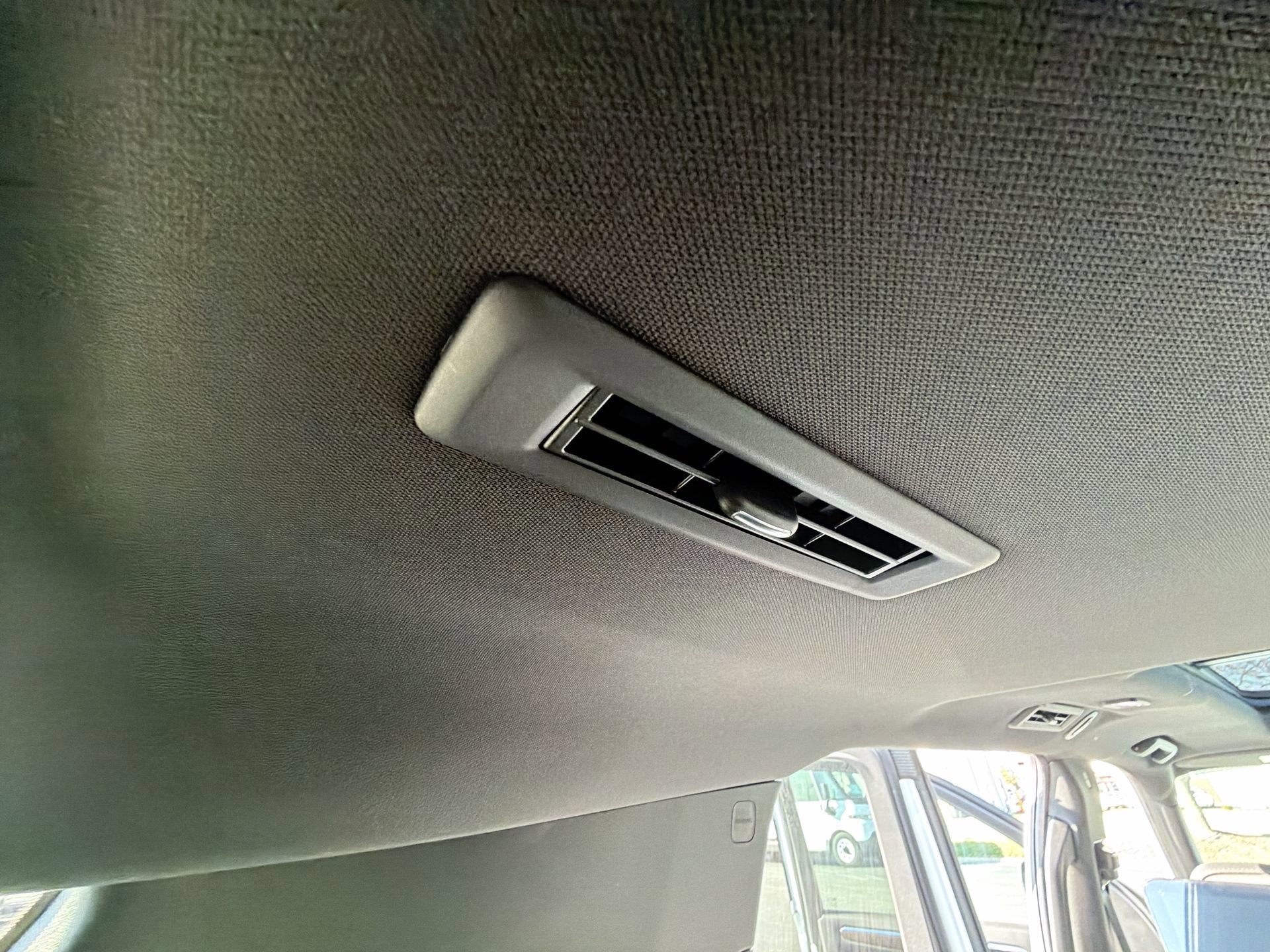 2026 Chevrolet Suburban 4DR 4WD