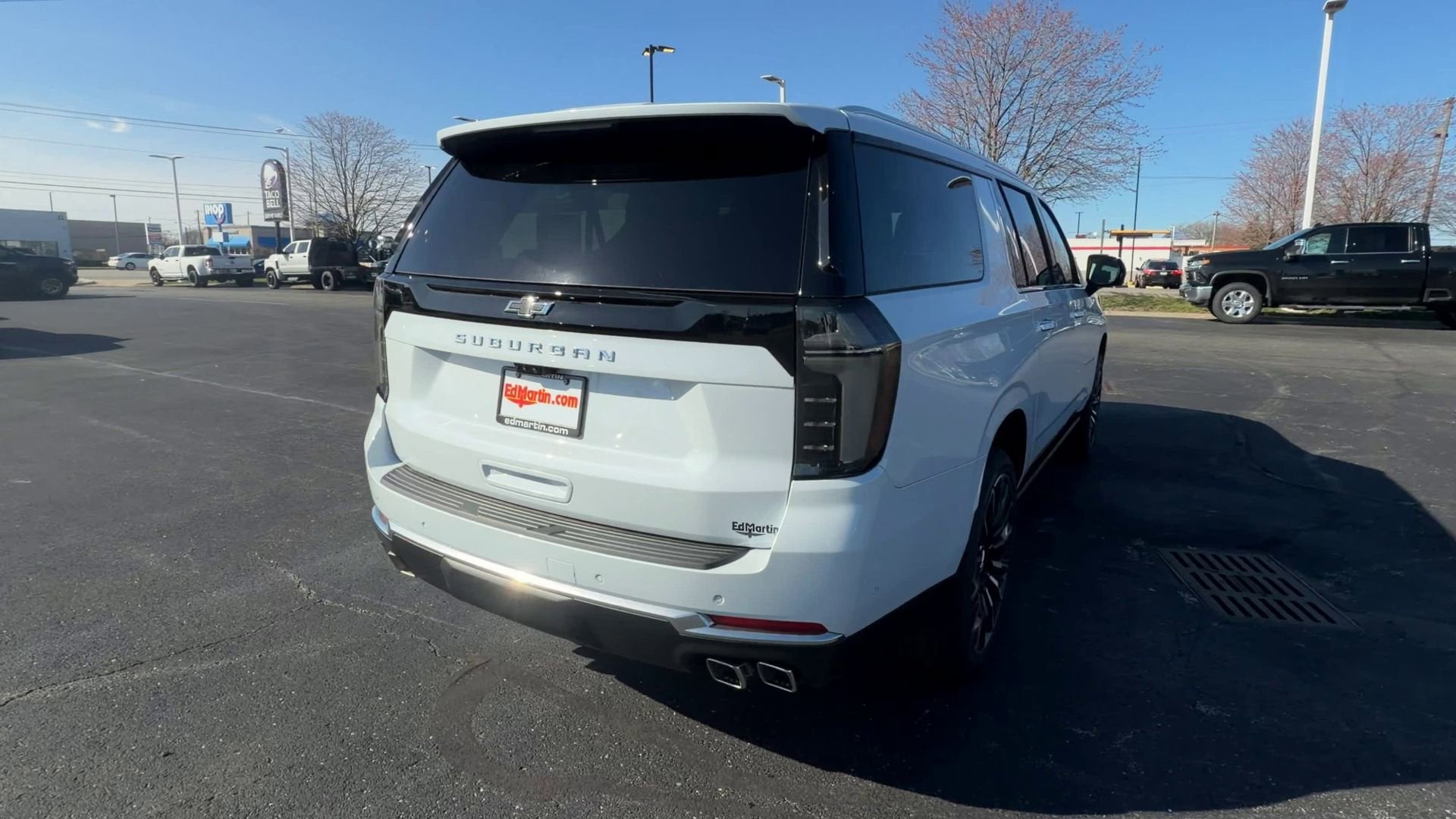 2026 Chevrolet Suburban 4DR 4WD