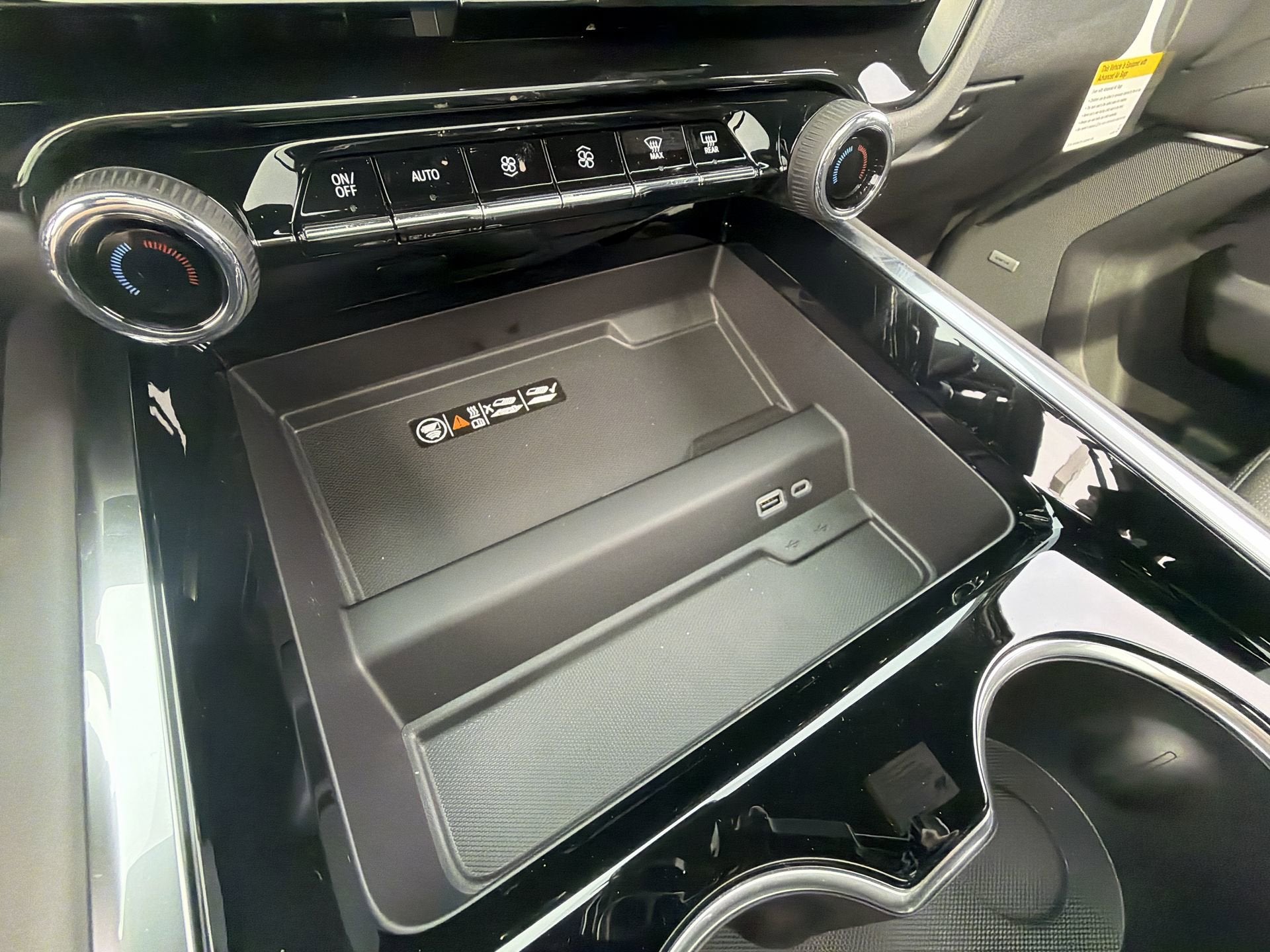 2026 Chevrolet Tahoe 4DR 4WD