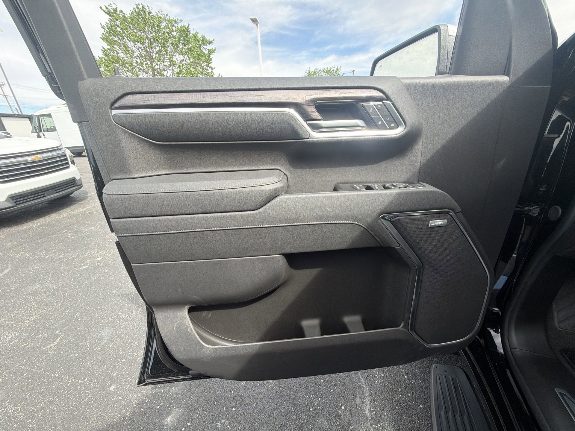 2026 Chevrolet Silverado 1500 4WD CREW 147