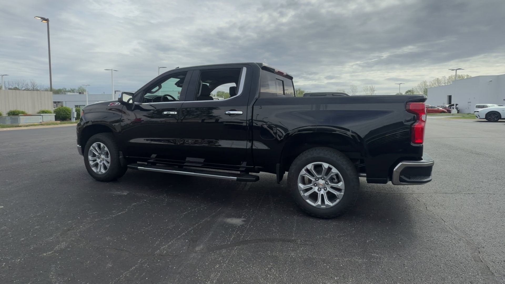 2026 Chevrolet Silverado 1500 4WD CREW 147