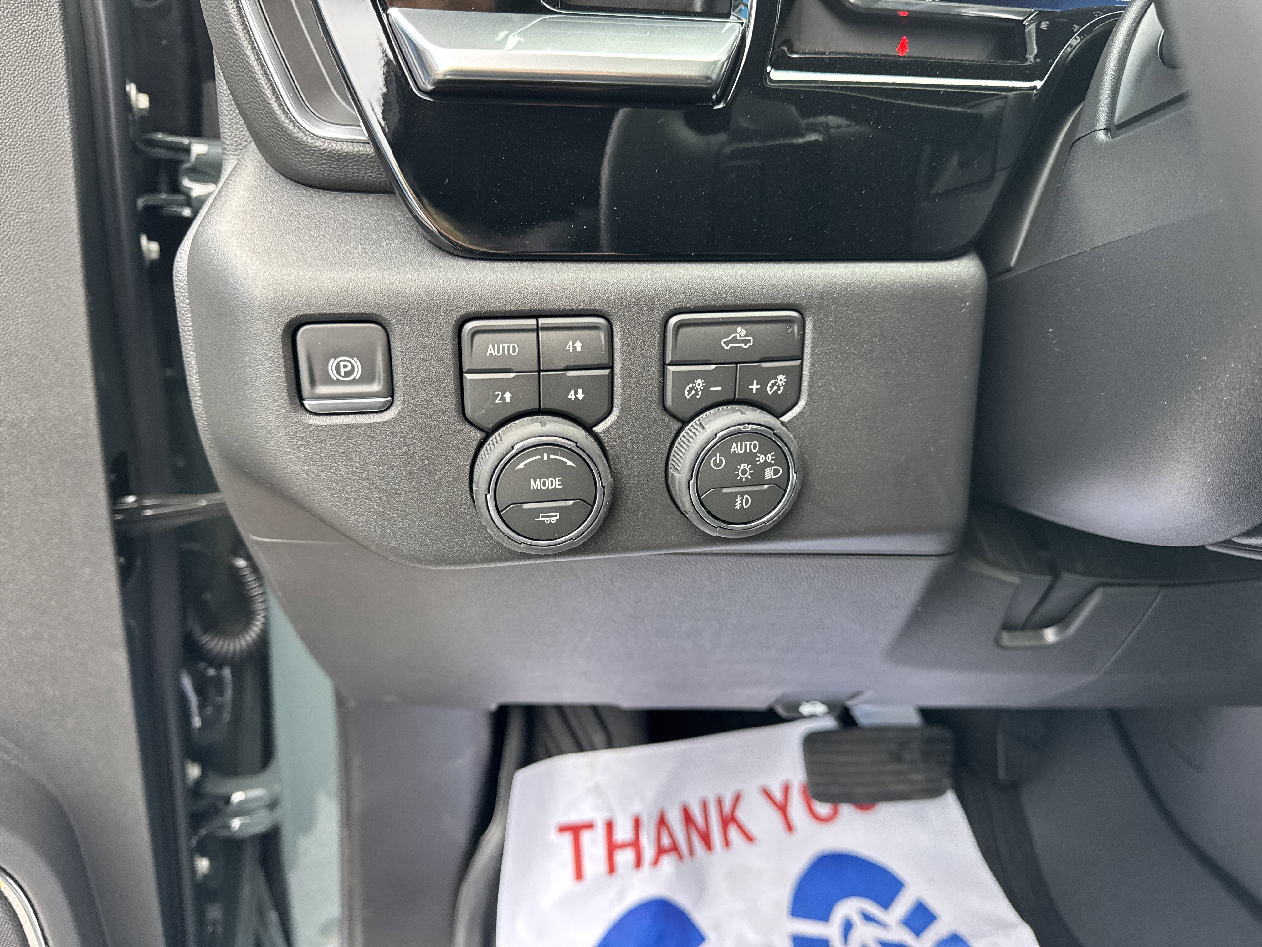 2026 Chevrolet Silverado 1500 4WD CREW 147