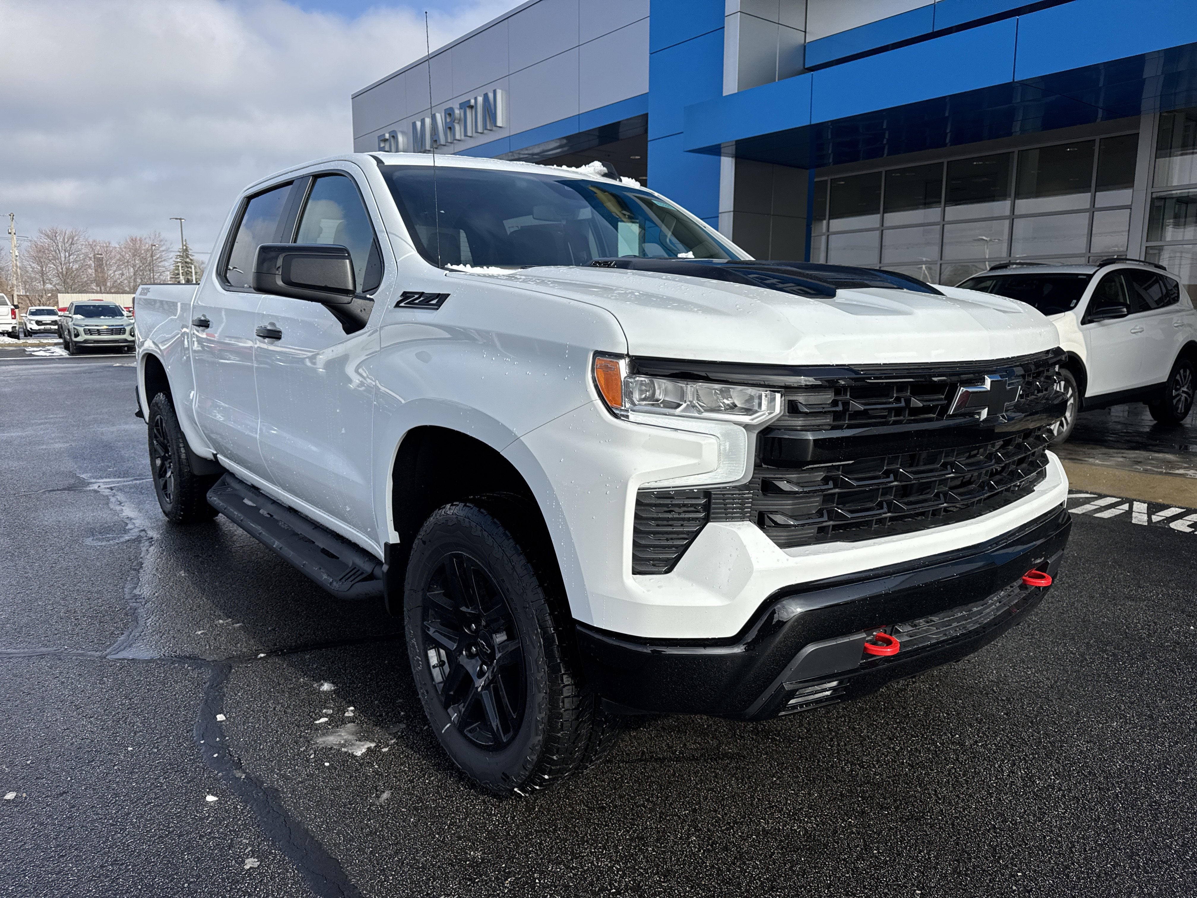 2026 Chevrolet Silverado 1500 4WD CREW 147