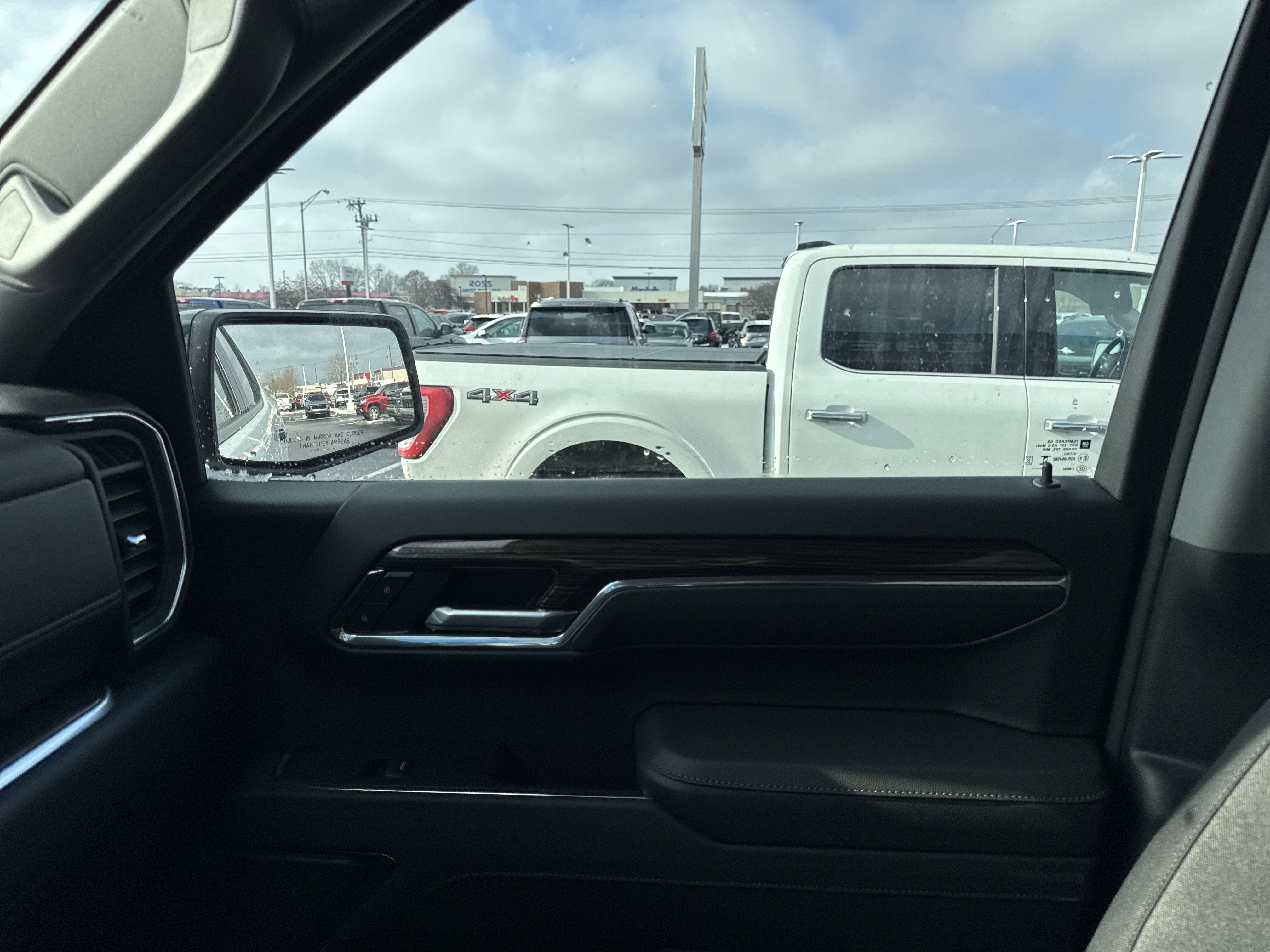 2026 Chevrolet Silverado 1500 4WD CREW 147