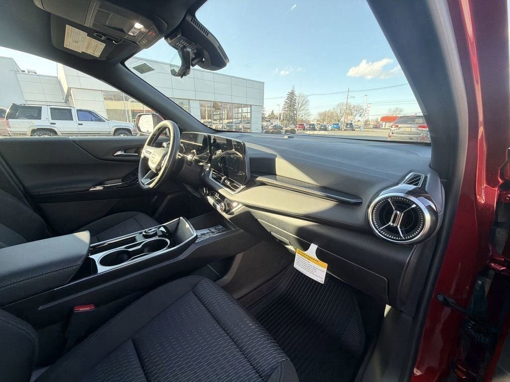 2026 Chevrolet Equinox 4DR LT