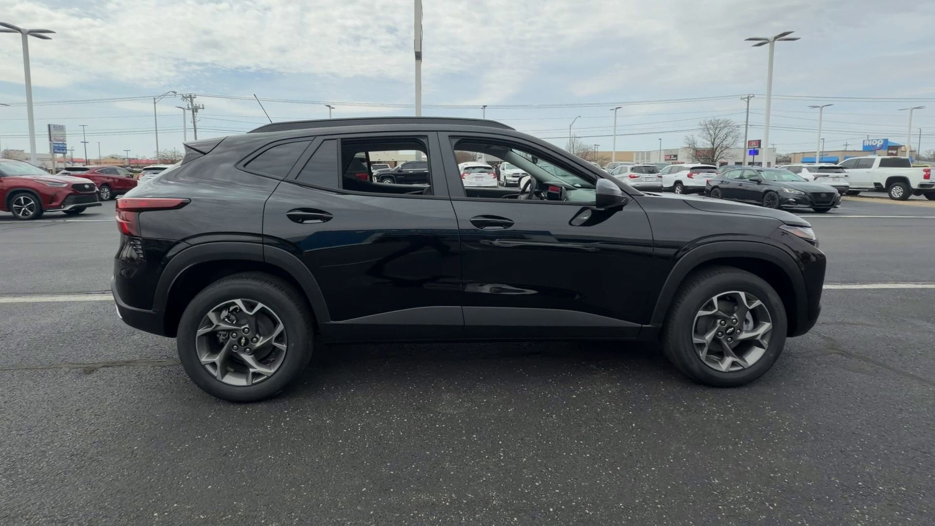 2026 Chevrolet Trax 4DR FWD