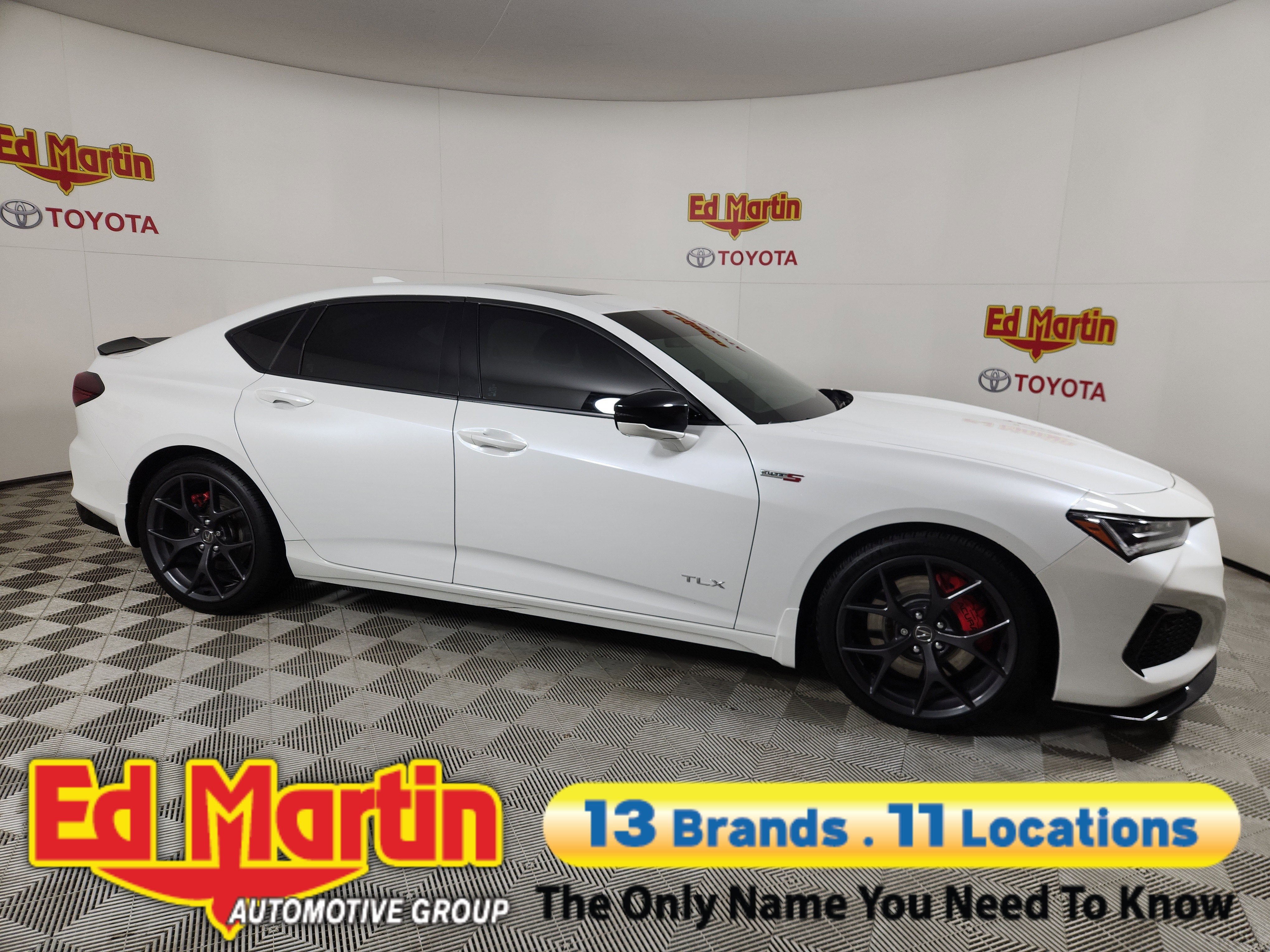 2023 Acura TLX Type S with Performance Tire