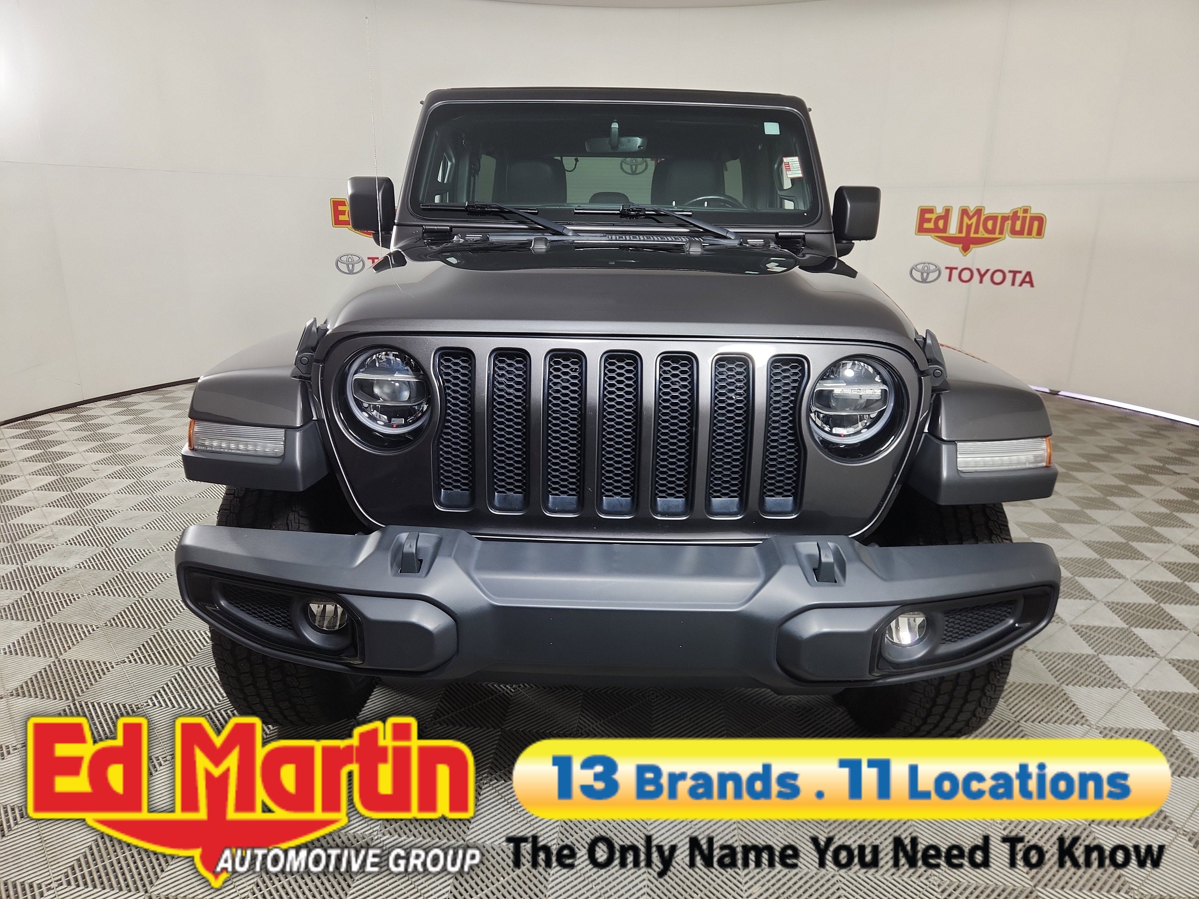 2020 Jeep Wrangler Unlimited Sahara Altitude