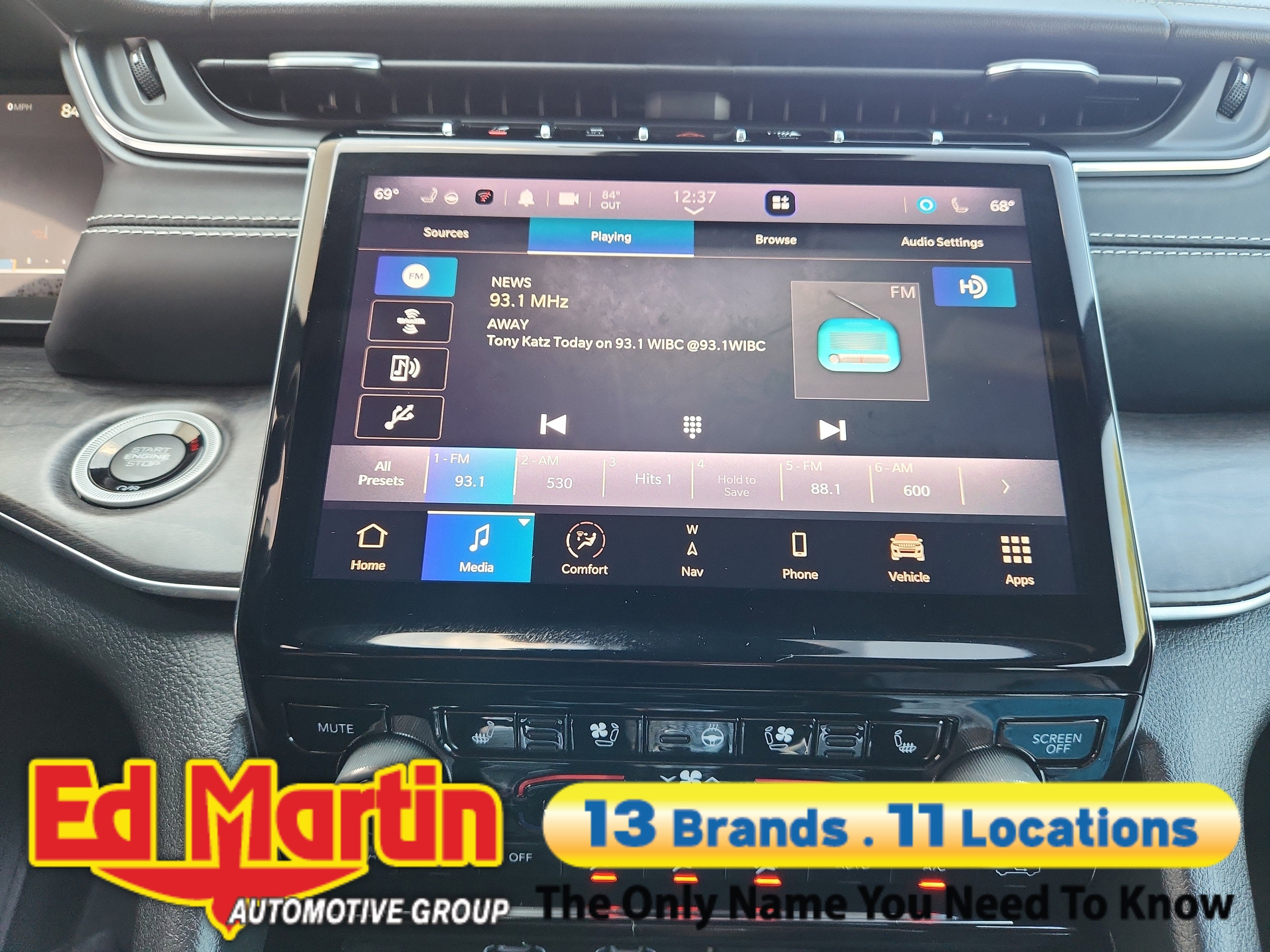 2022 Jeep Grand Cherokee Overland