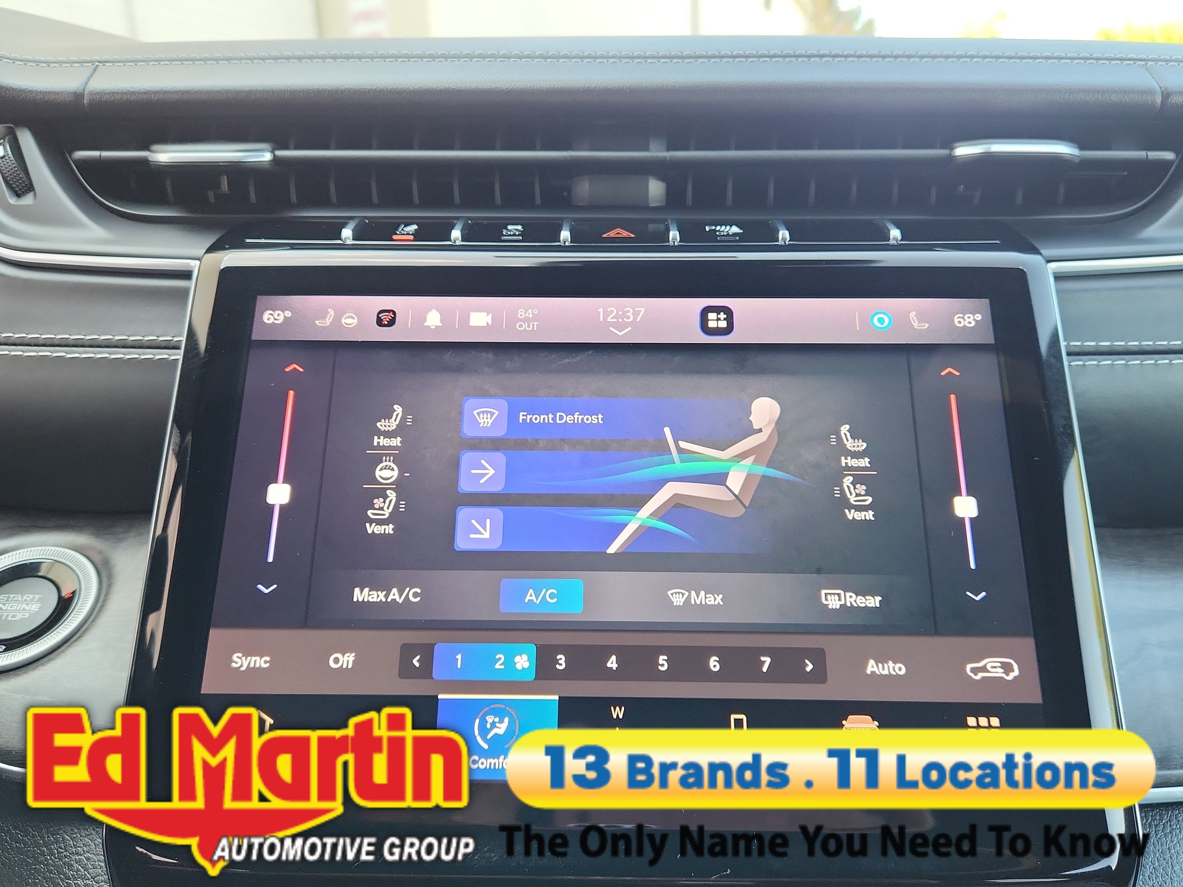 2022 Jeep Grand Cherokee Overland