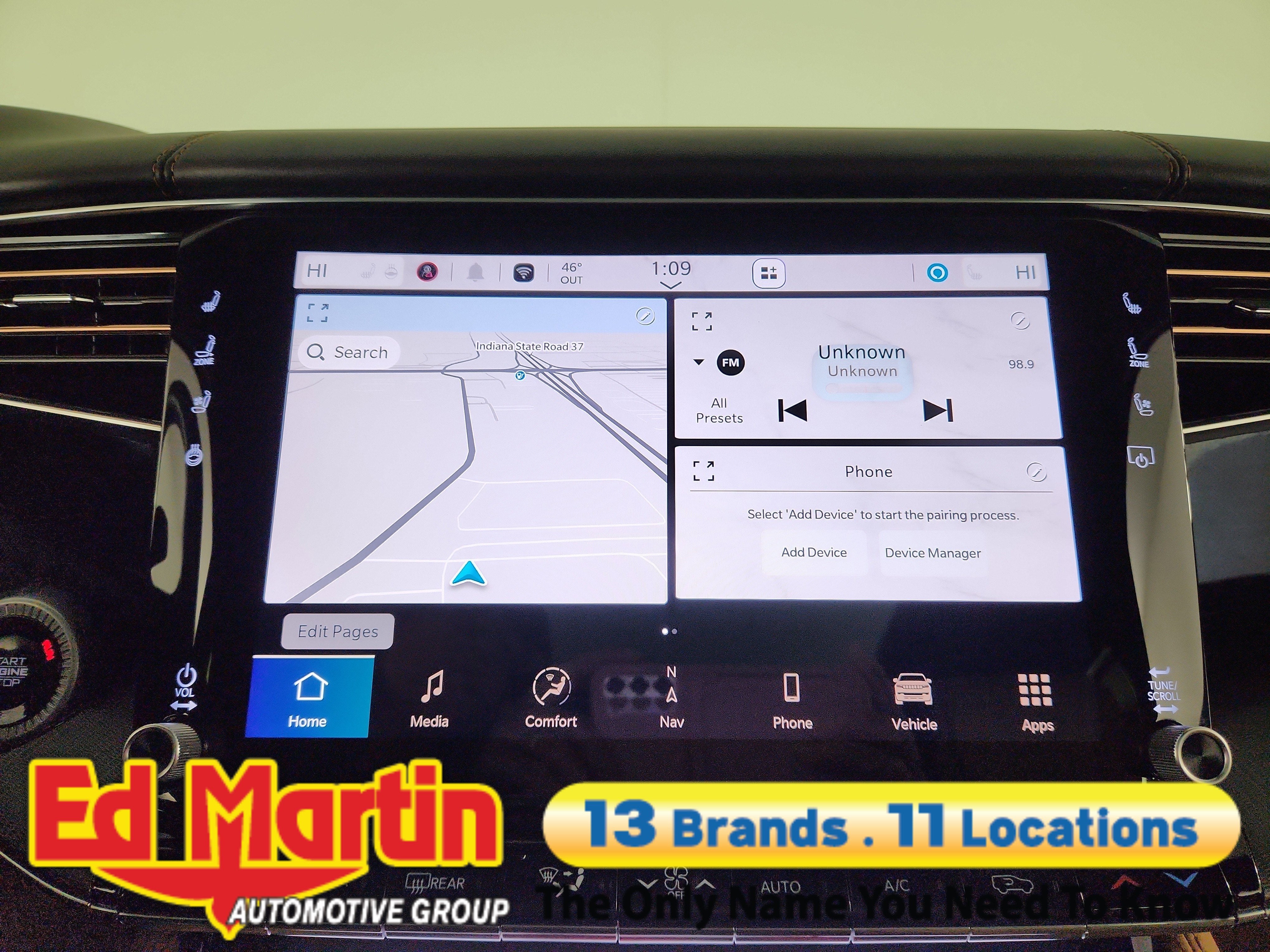 2025 Jeep Grand Wagoneer L Series III Obsidian