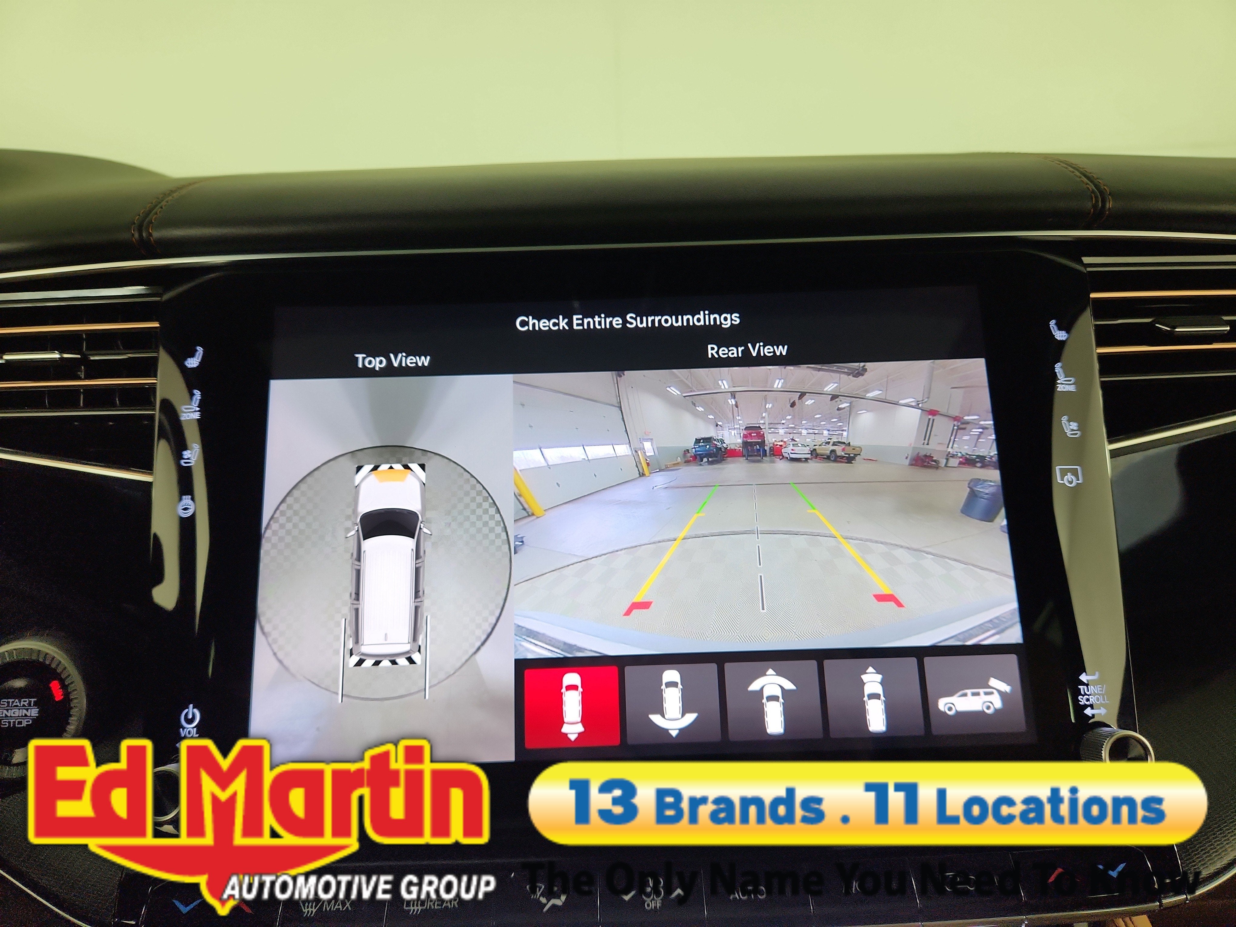 2025 Jeep Grand Wagoneer L Series III Obsidian