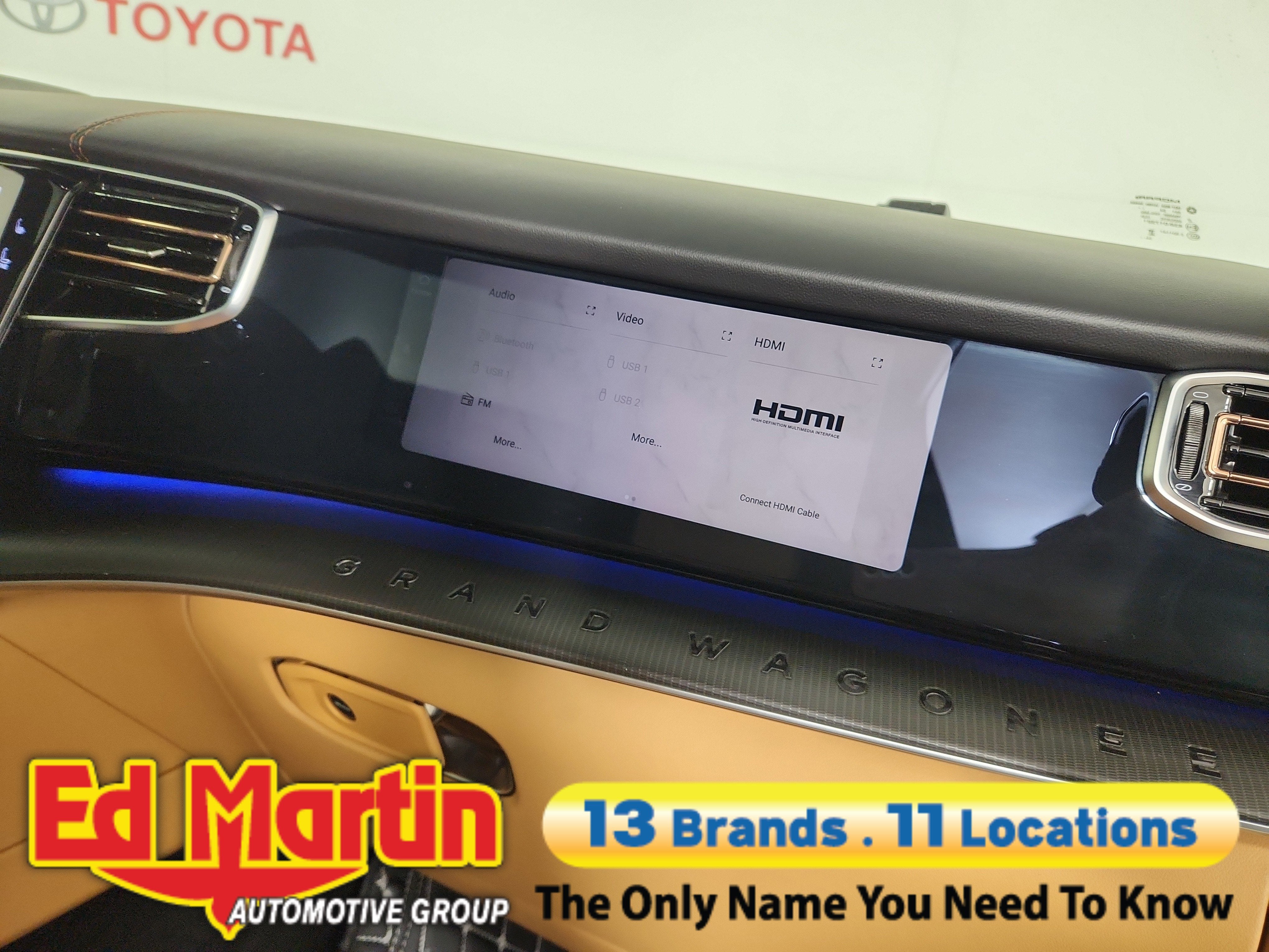 2025 Jeep Grand Wagoneer L Series III Obsidian