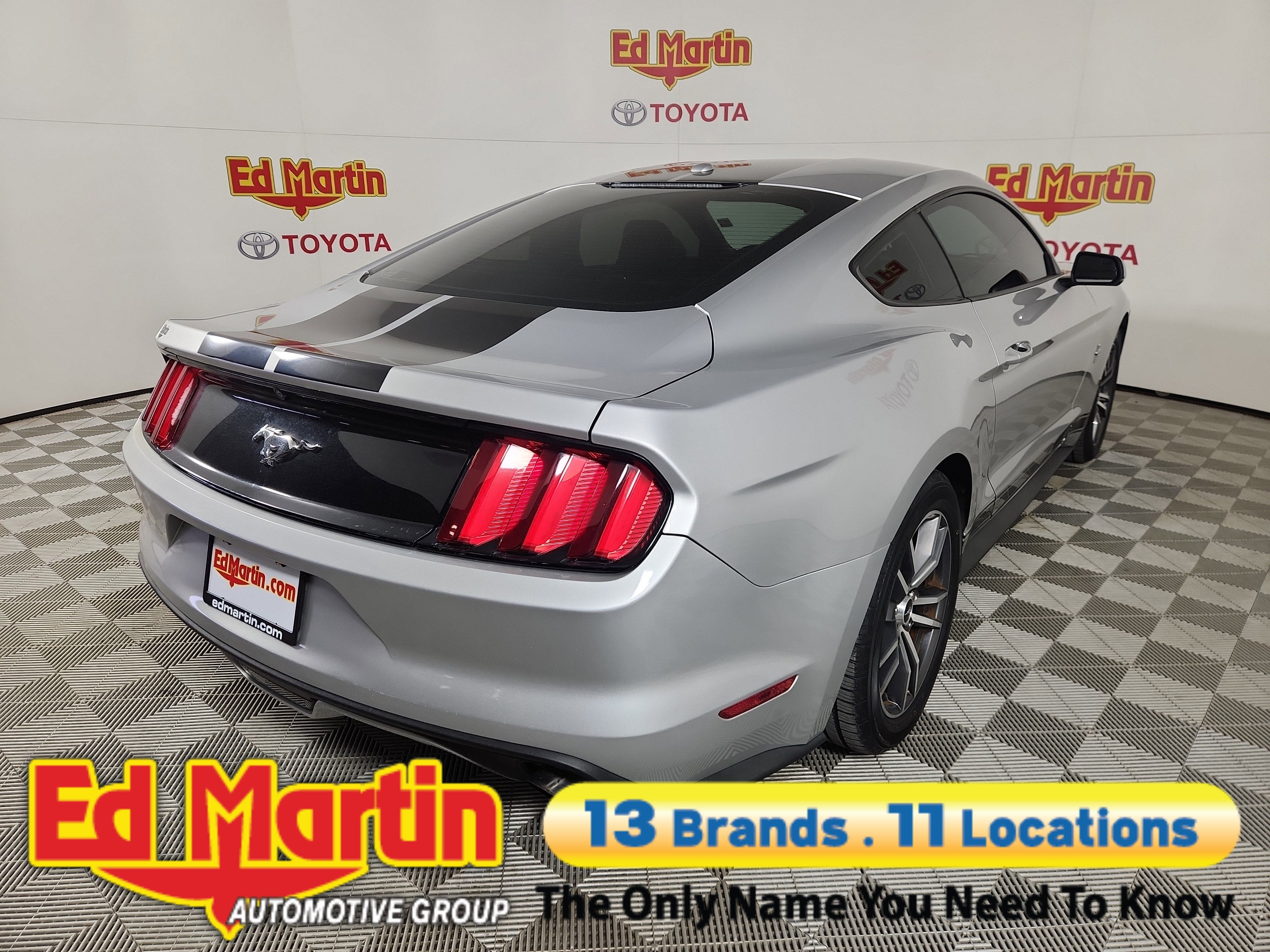 2017 Ford Mustang EcoBoost Premium