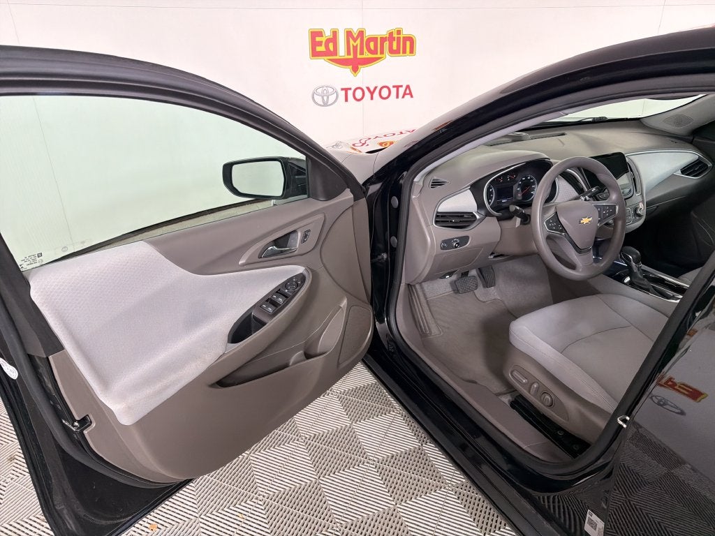 2025 Chevrolet Malibu LT 1LT
