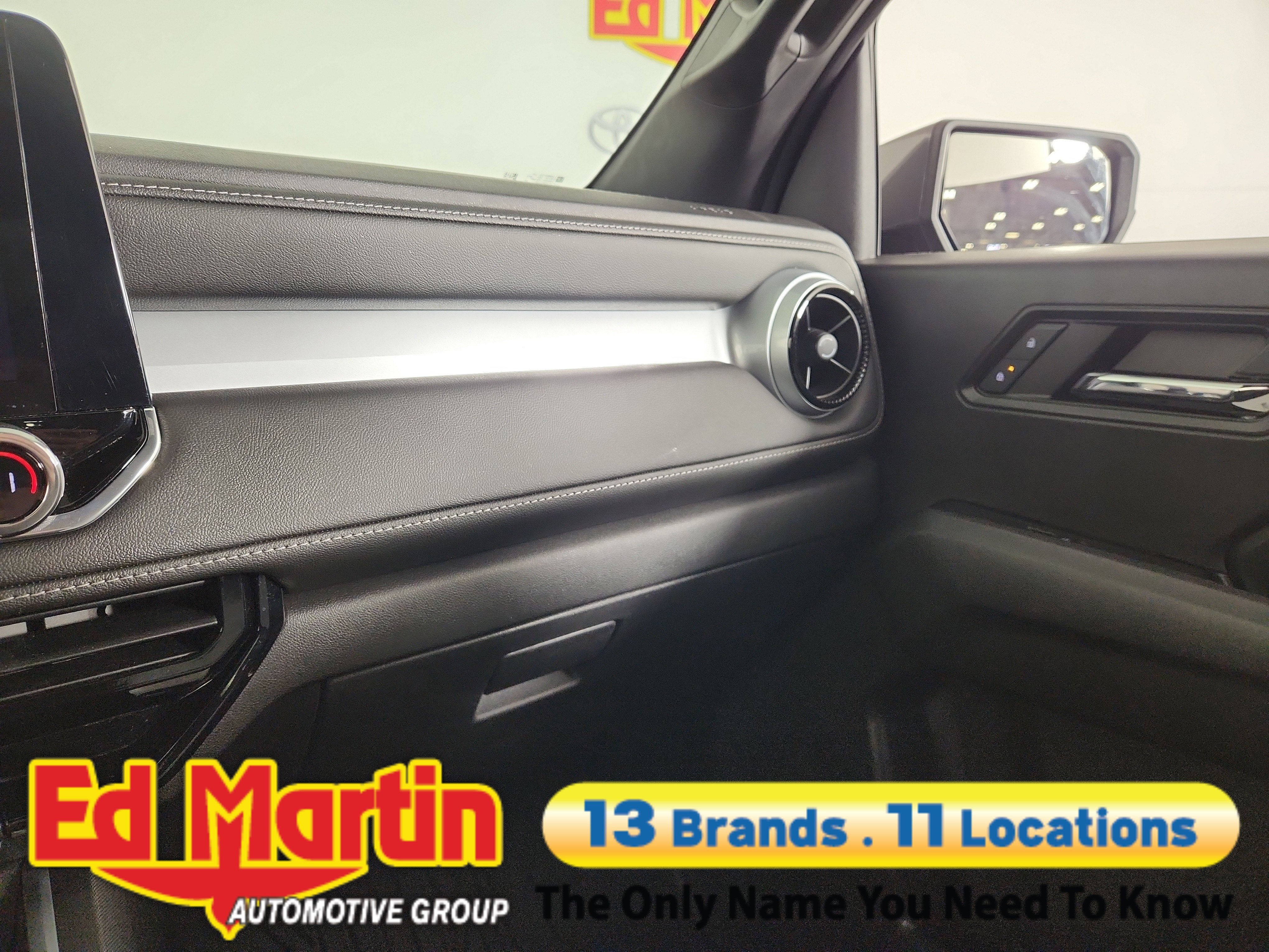 2024 Chevrolet Colorado 4WD LT