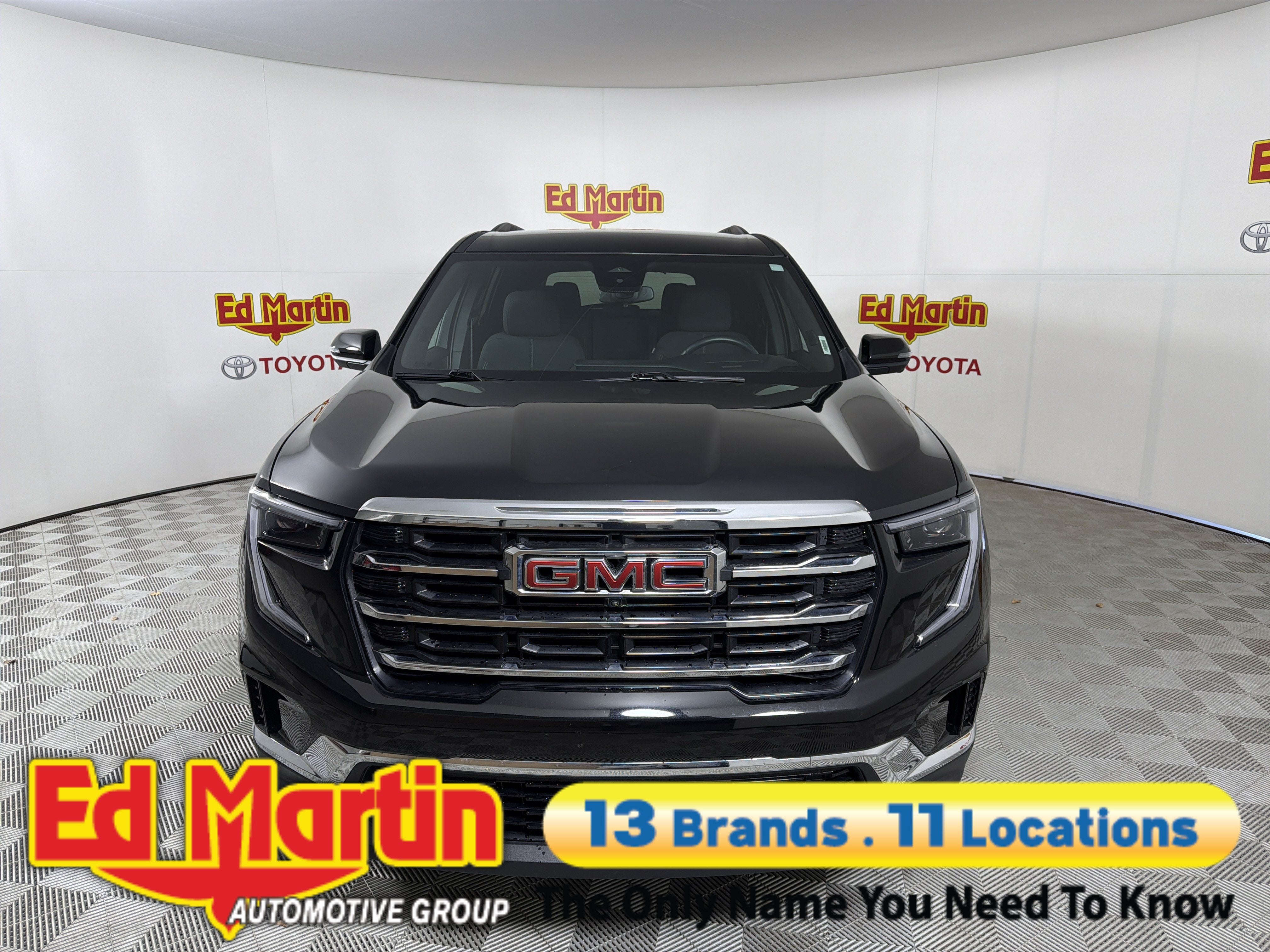 2025 GMC Acadia FWD Elevation