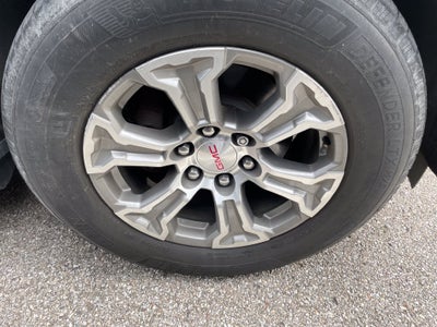 2022 GMC Yukon SLE