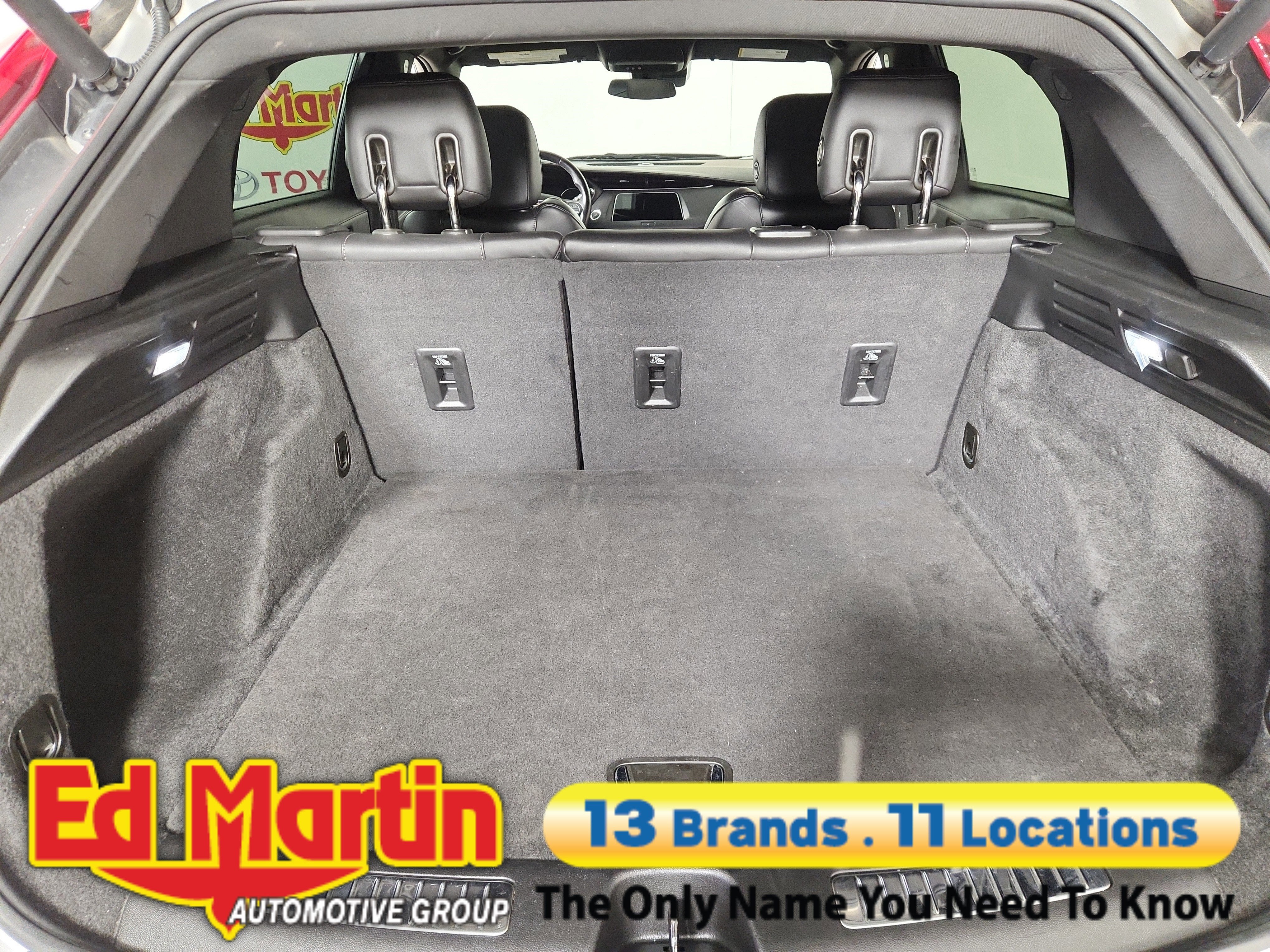 2021 Cadillac XT4 AWD Premium Luxury