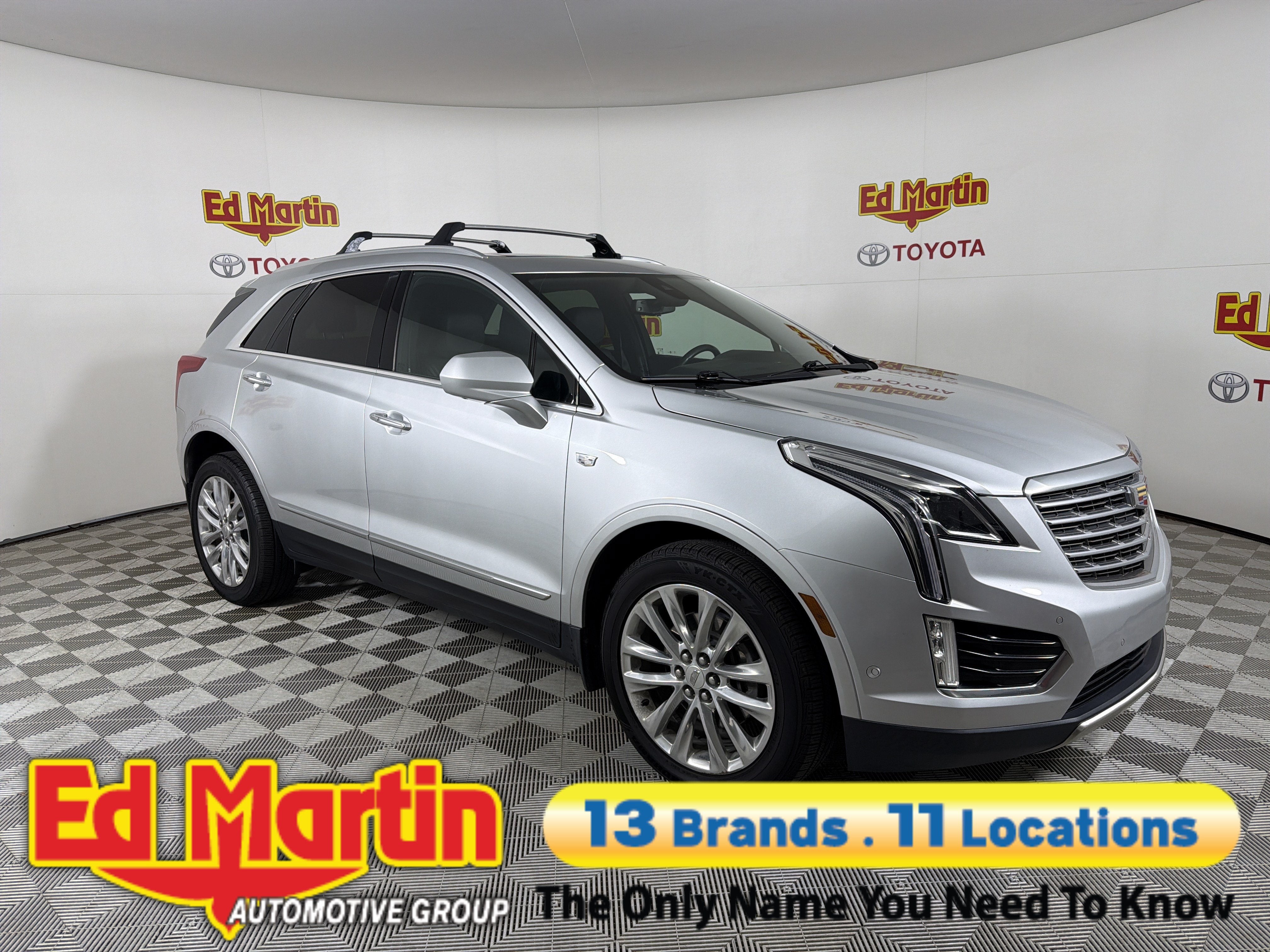 2017 Cadillac XT5 Platinum AWD