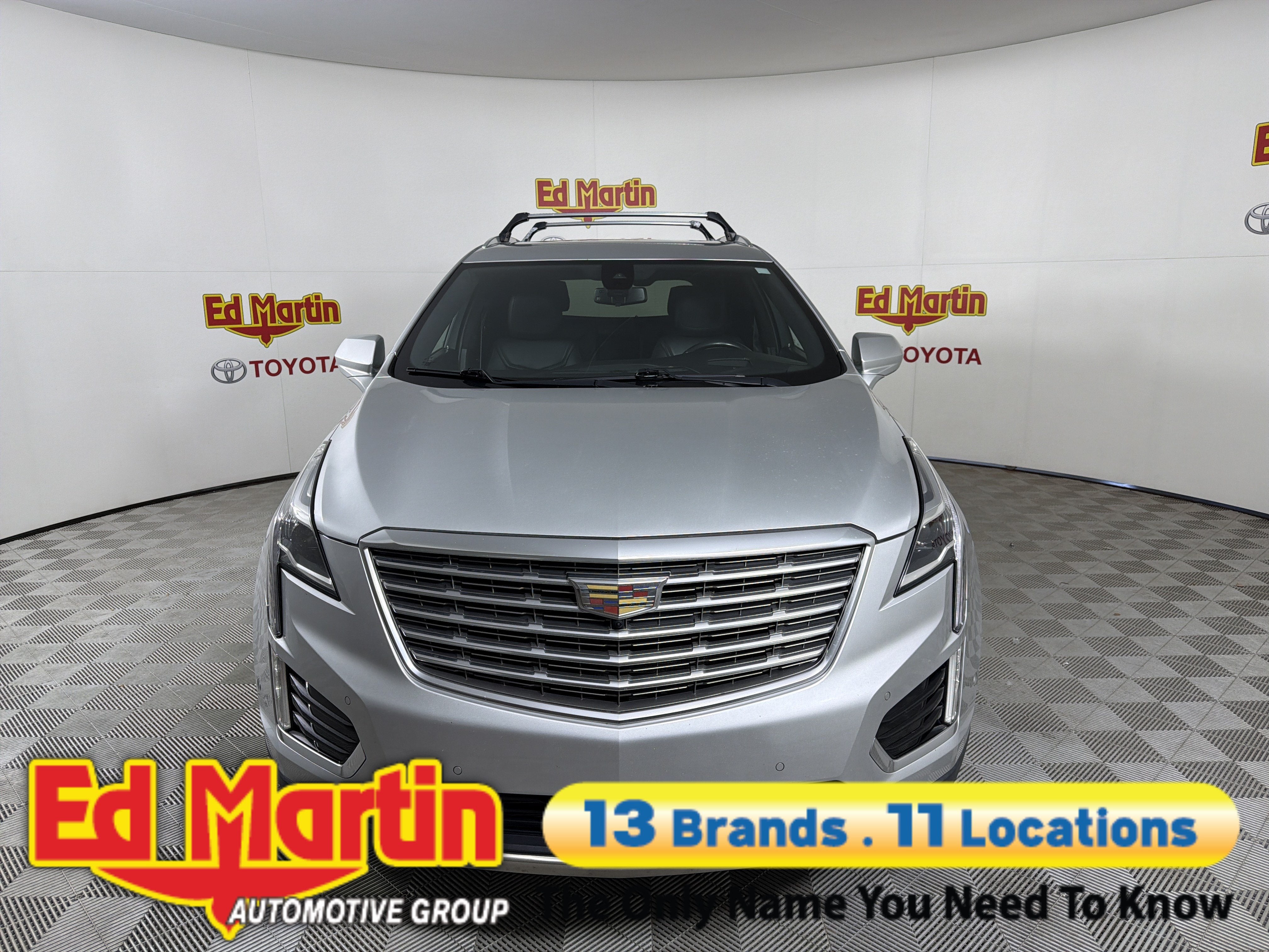 2017 Cadillac XT5 Platinum AWD