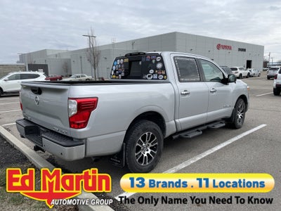 2021 Nissan Titan SV