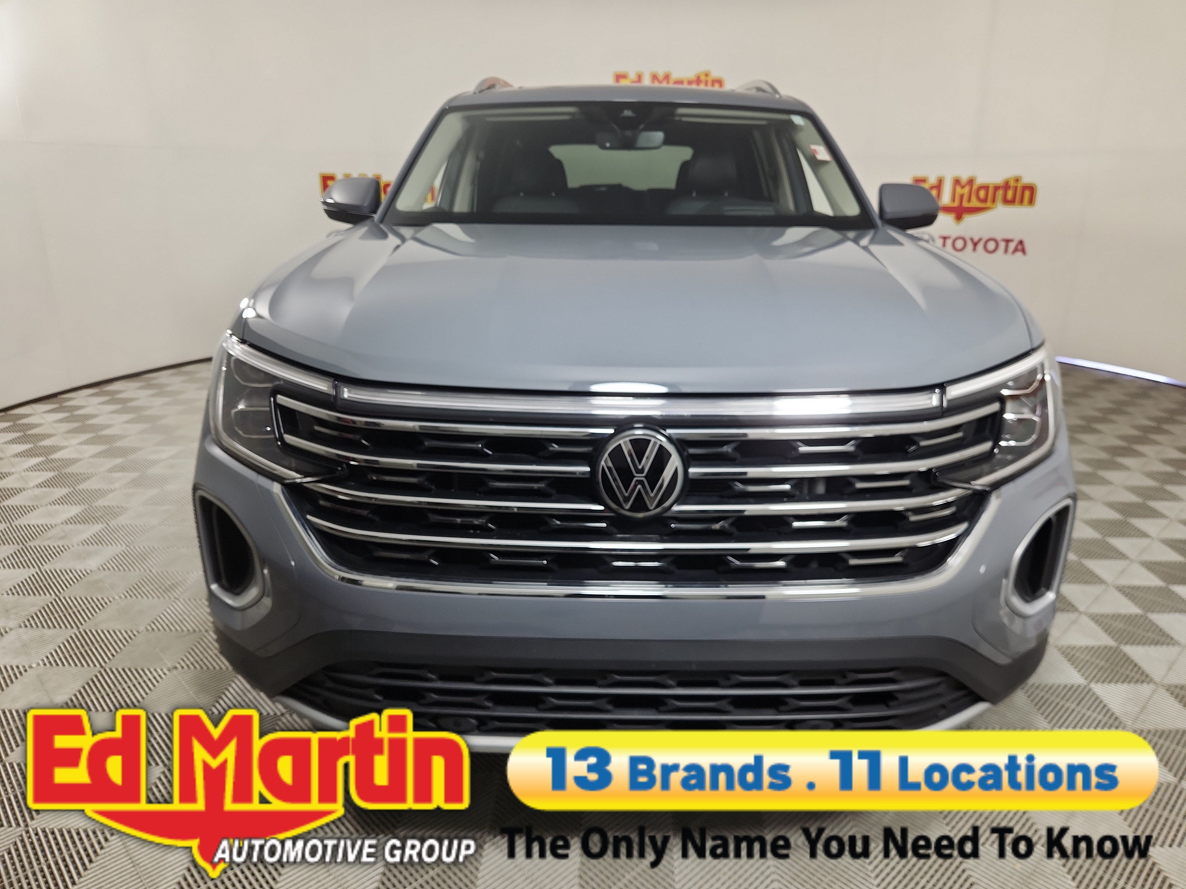 2025 Volkswagen Atlas 2.0T SEL