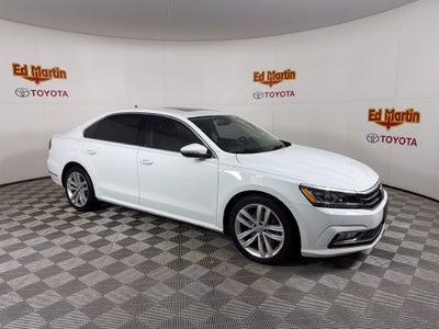 2018 Volkswagen Passat 2.0T SE