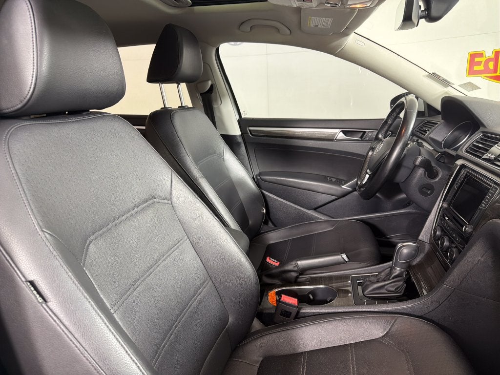2018 Volkswagen Passat 2.0T SE