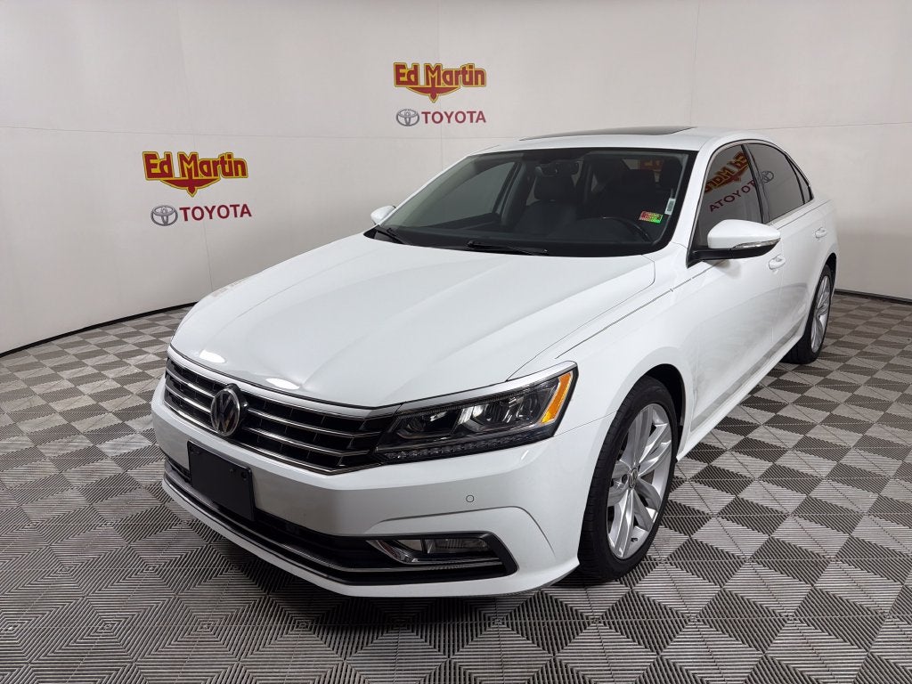 2018 Volkswagen Passat 2.0T SE