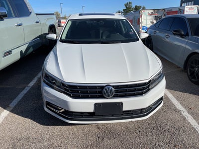 2018 Volkswagen Passat 2.0T SE