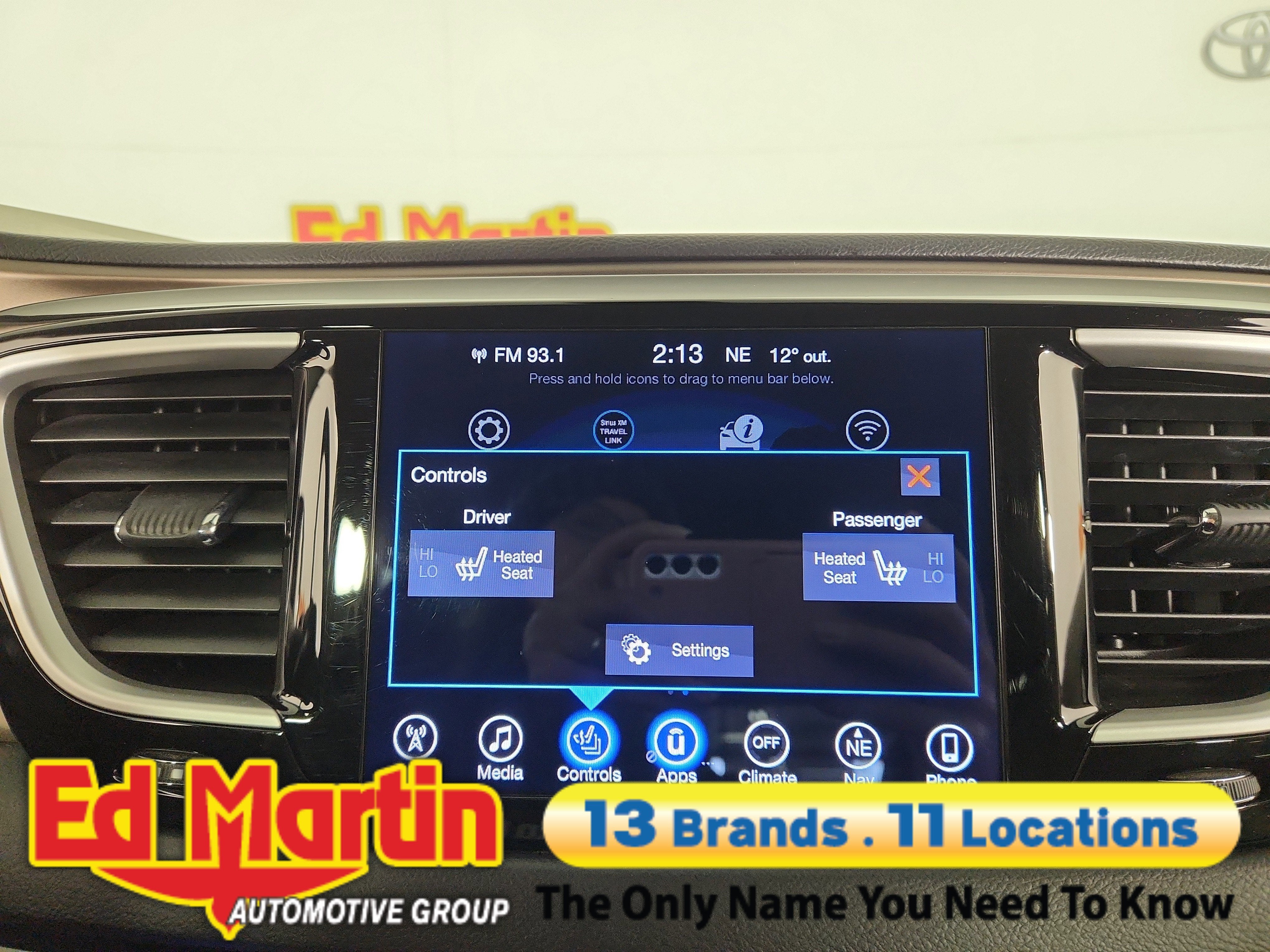 2017 Chrysler Pacifica Touring-L