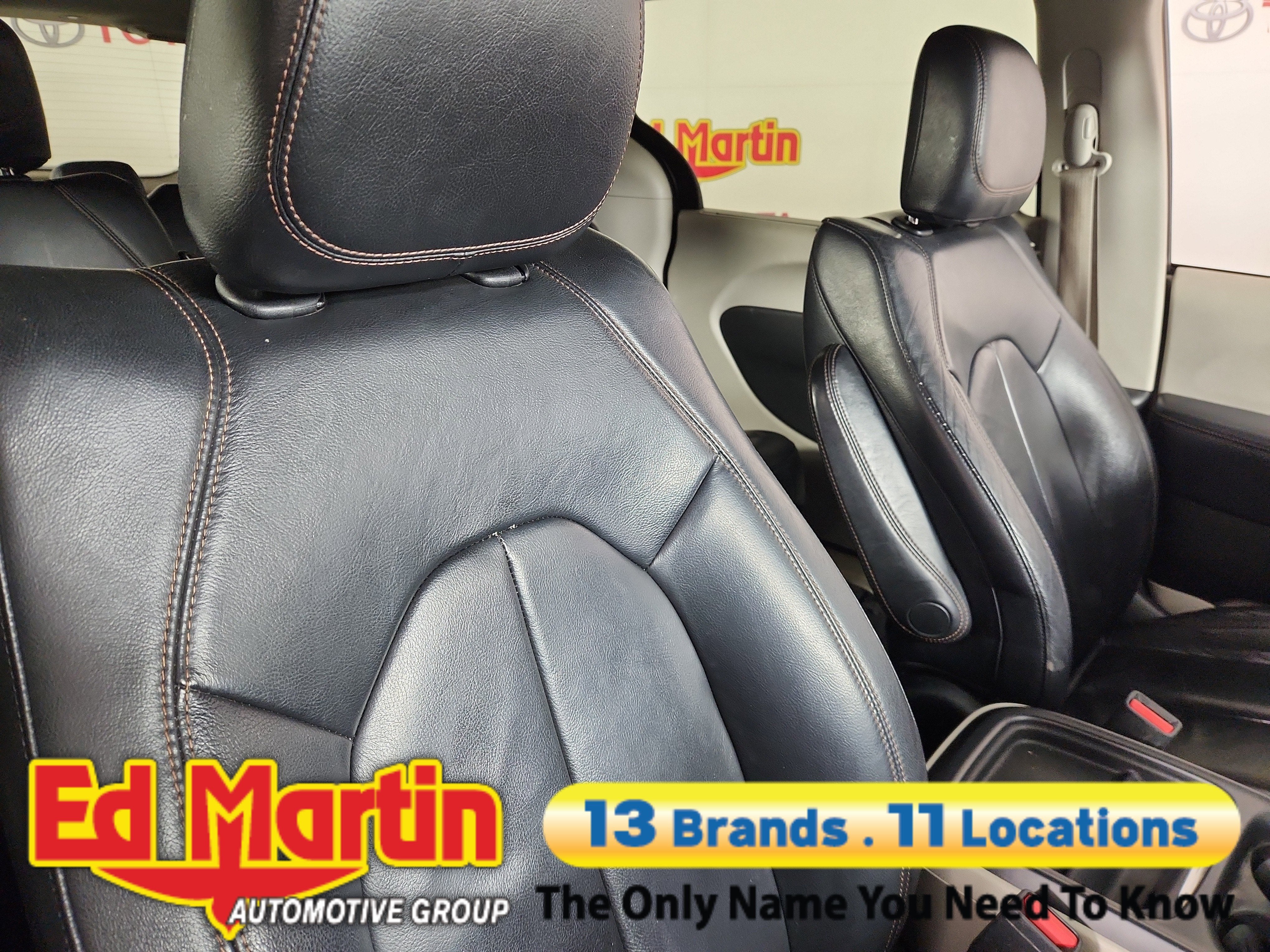 2017 Chrysler Pacifica Touring-L