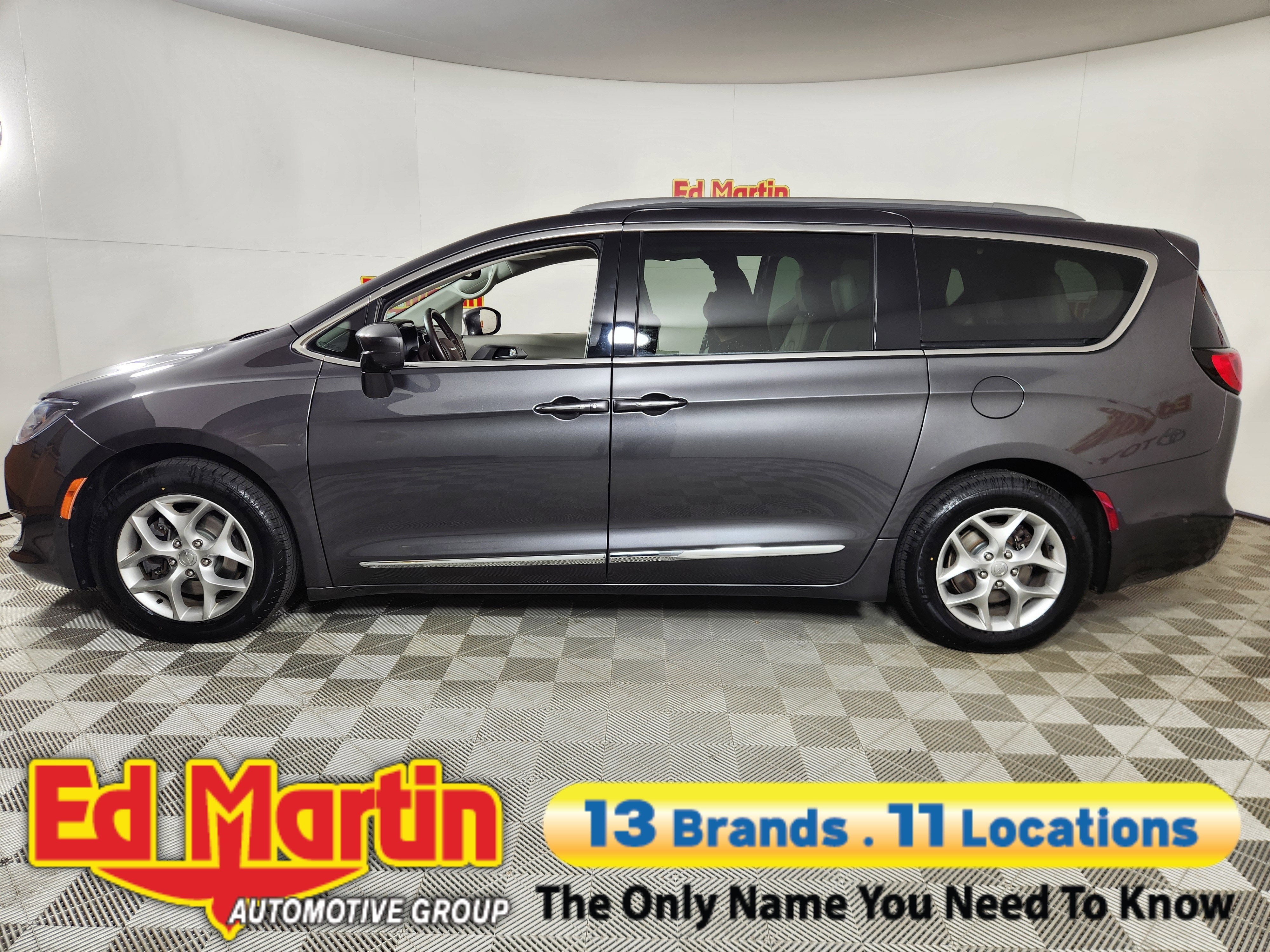 2019 Chrysler Pacifica Touring L Plus