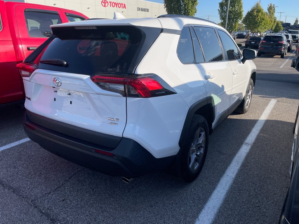 2024 Toyota RAV4 XLE