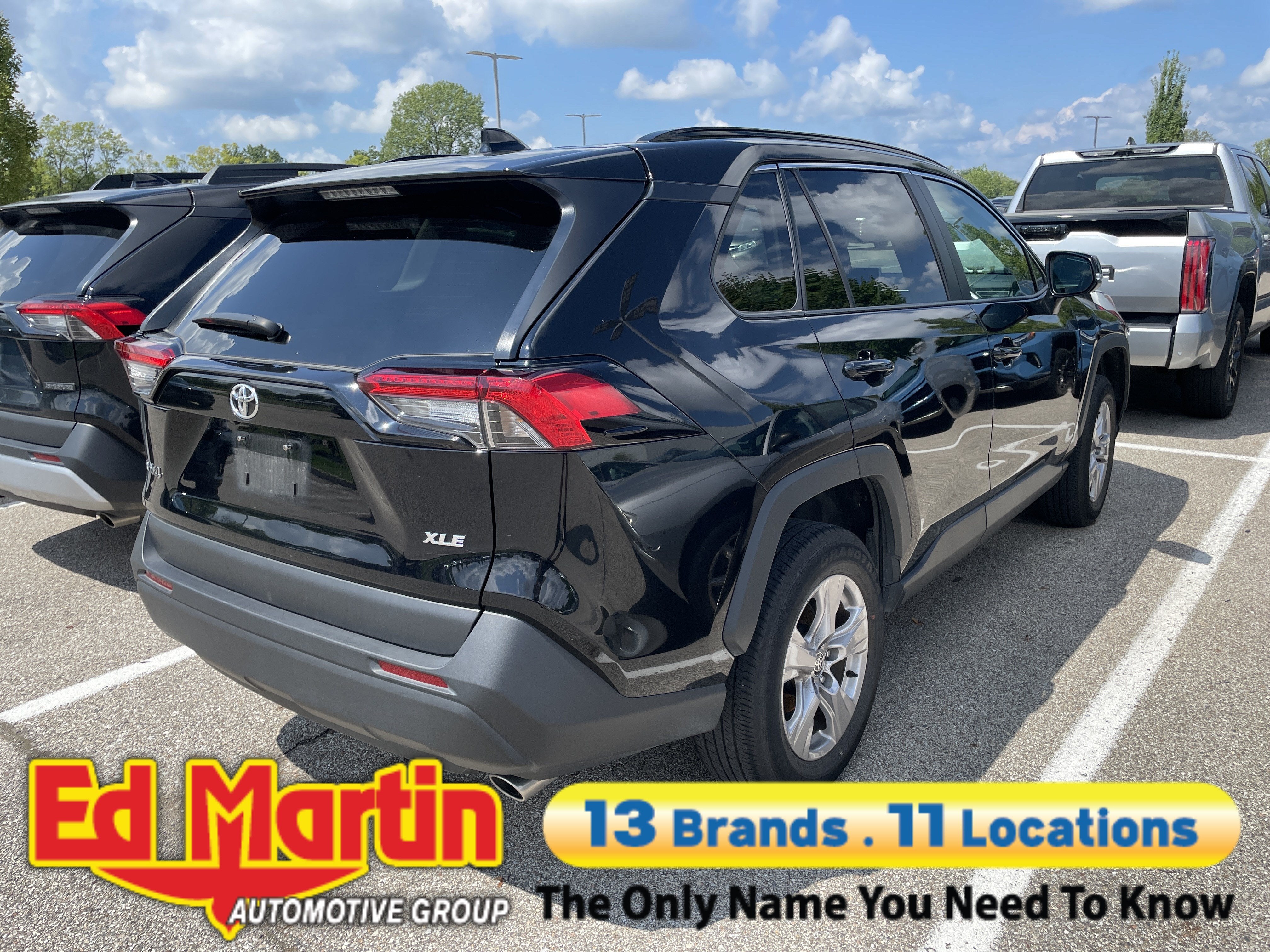 2025 Toyota RAV4 XLE