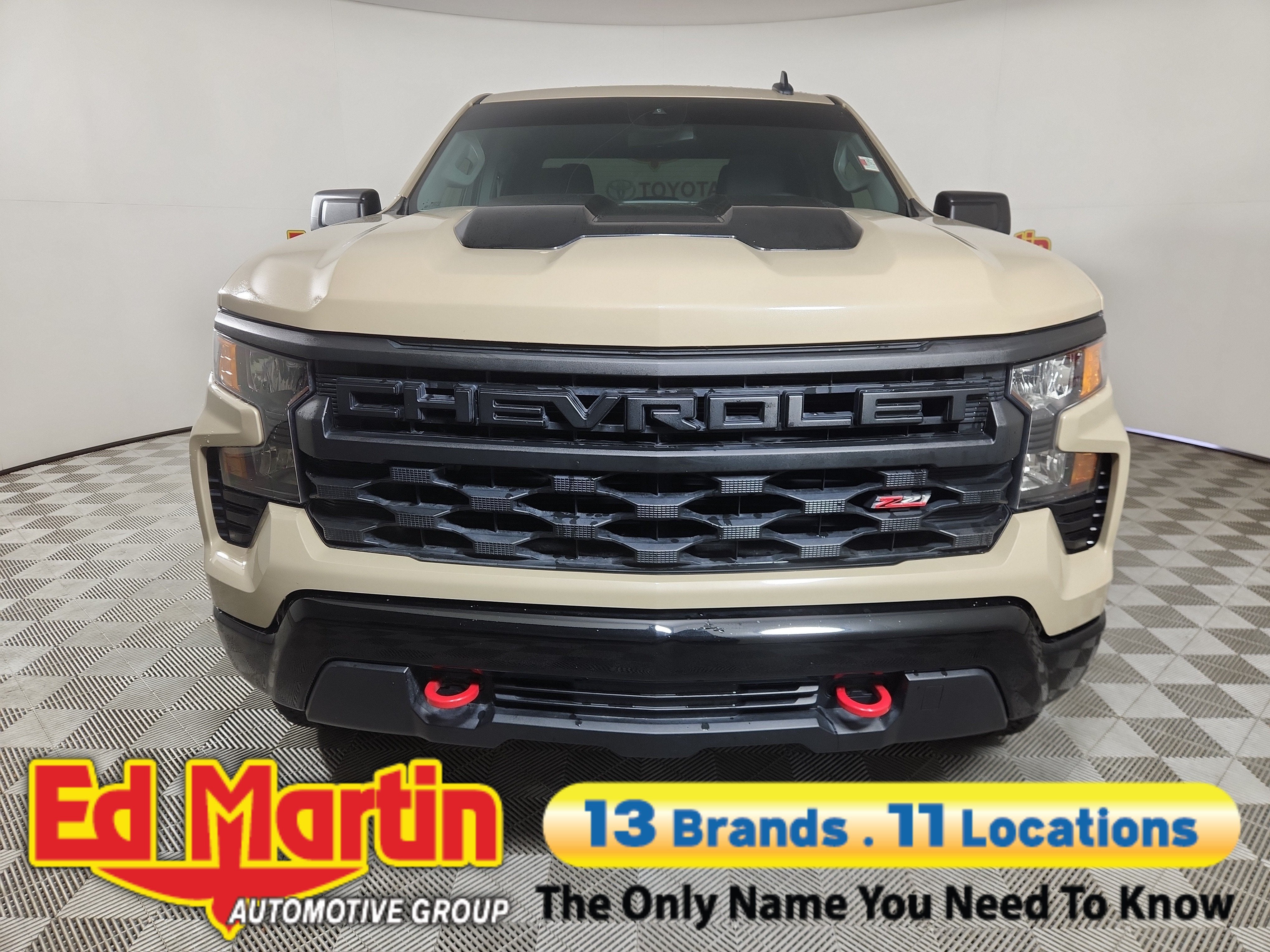 2022 Chevrolet Silverado 1500 Custom Trail Boss