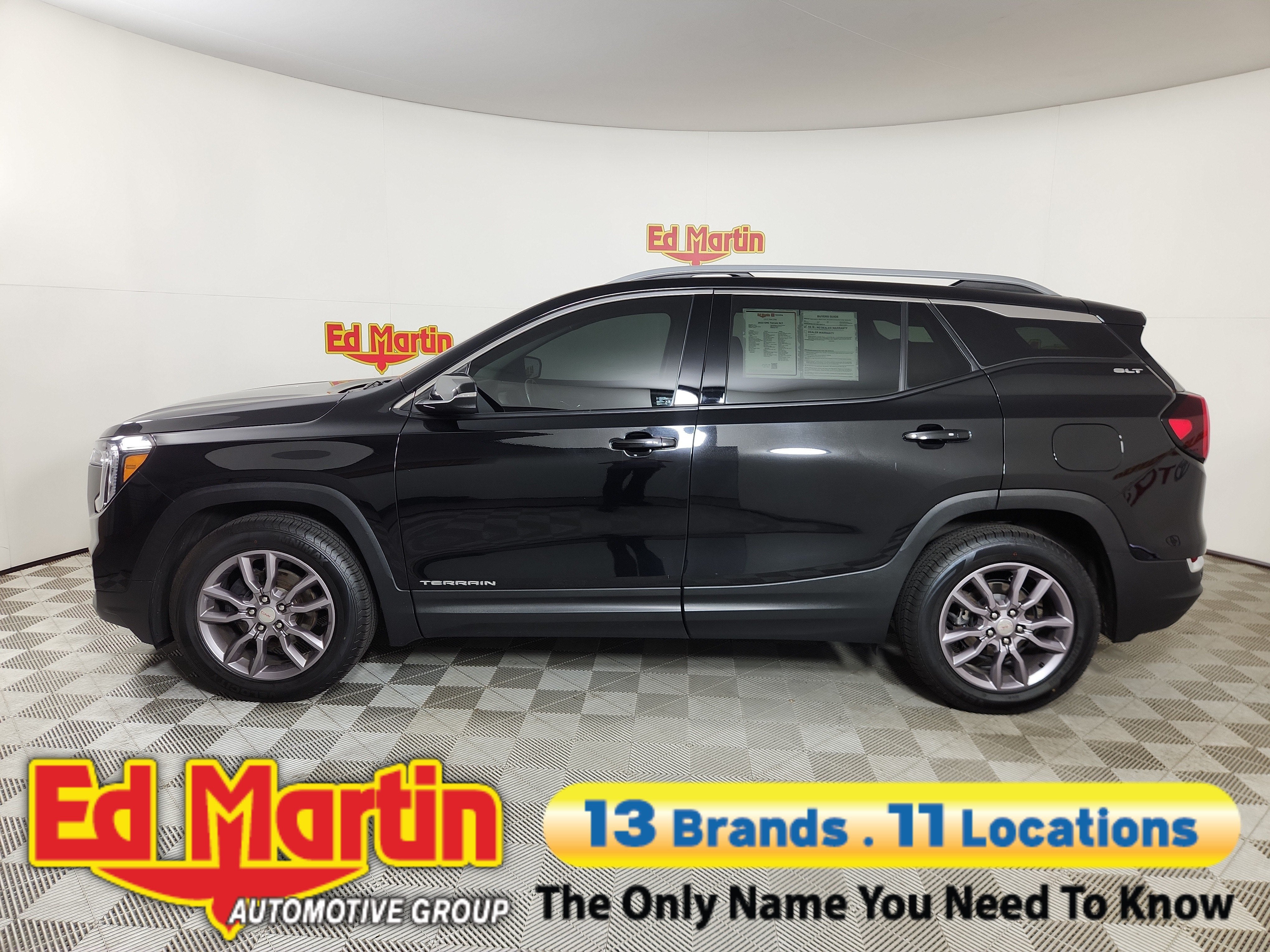 2023 GMC Terrain SLT