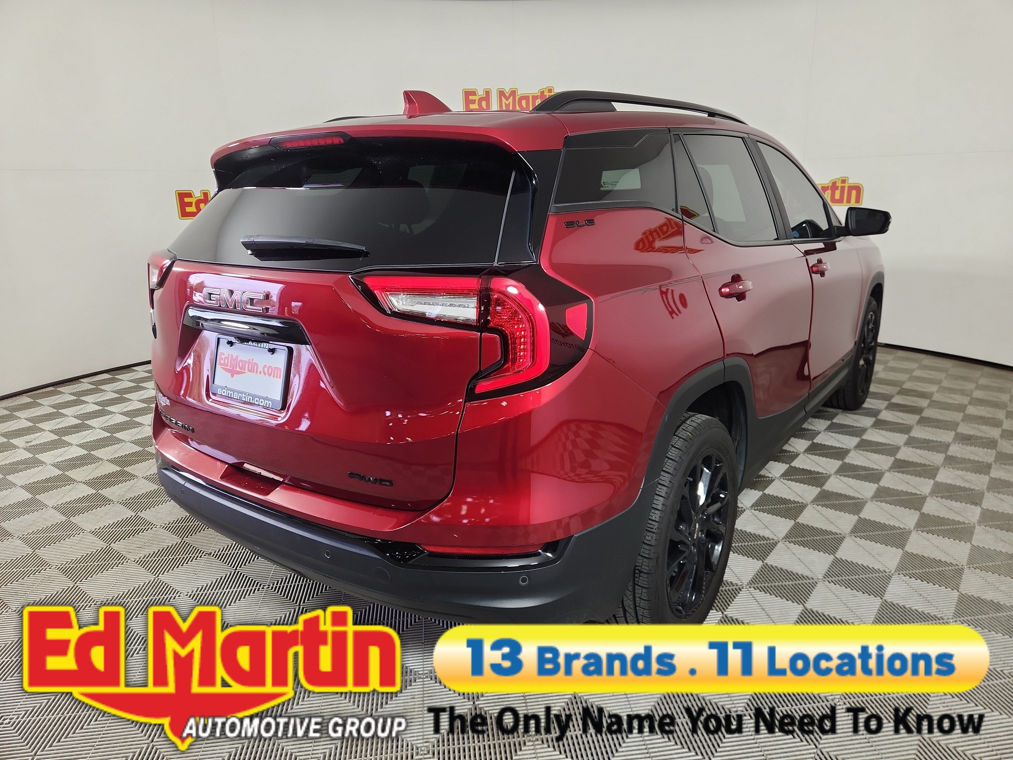 2023 GMC Terrain SLE