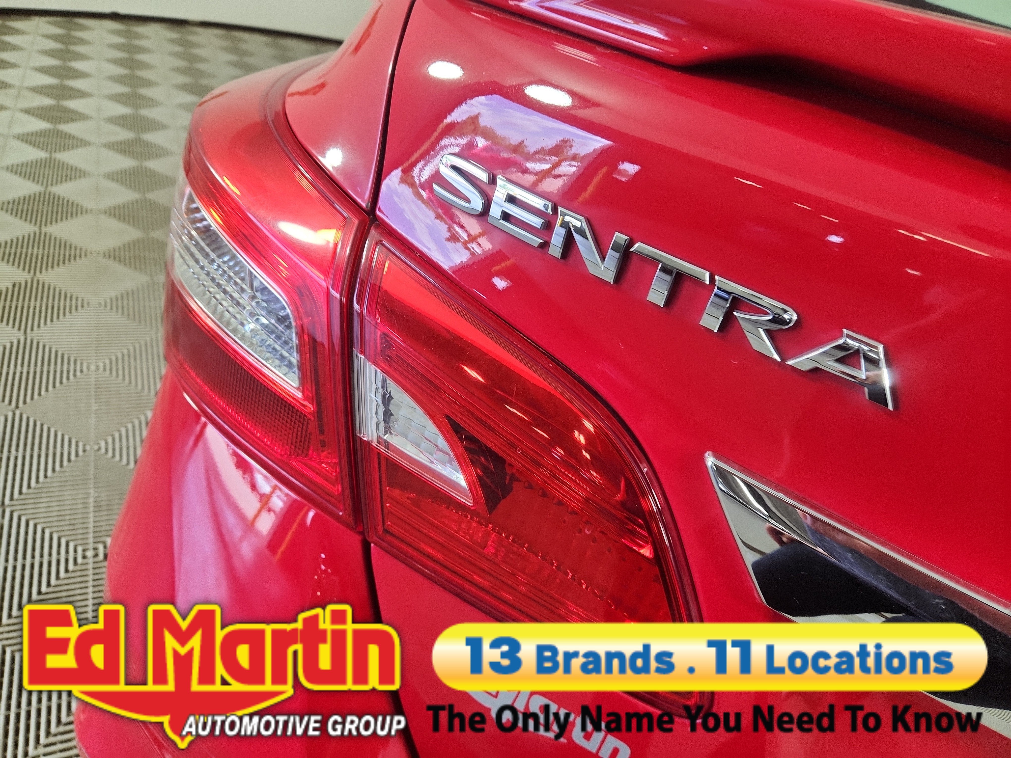2019 Nissan Sentra SR