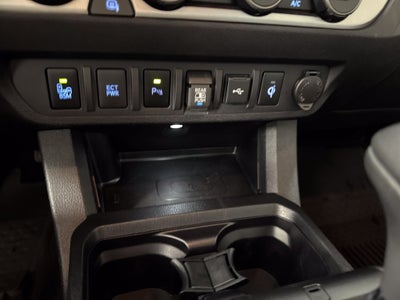 2023 Toyota Tacoma Limited V6