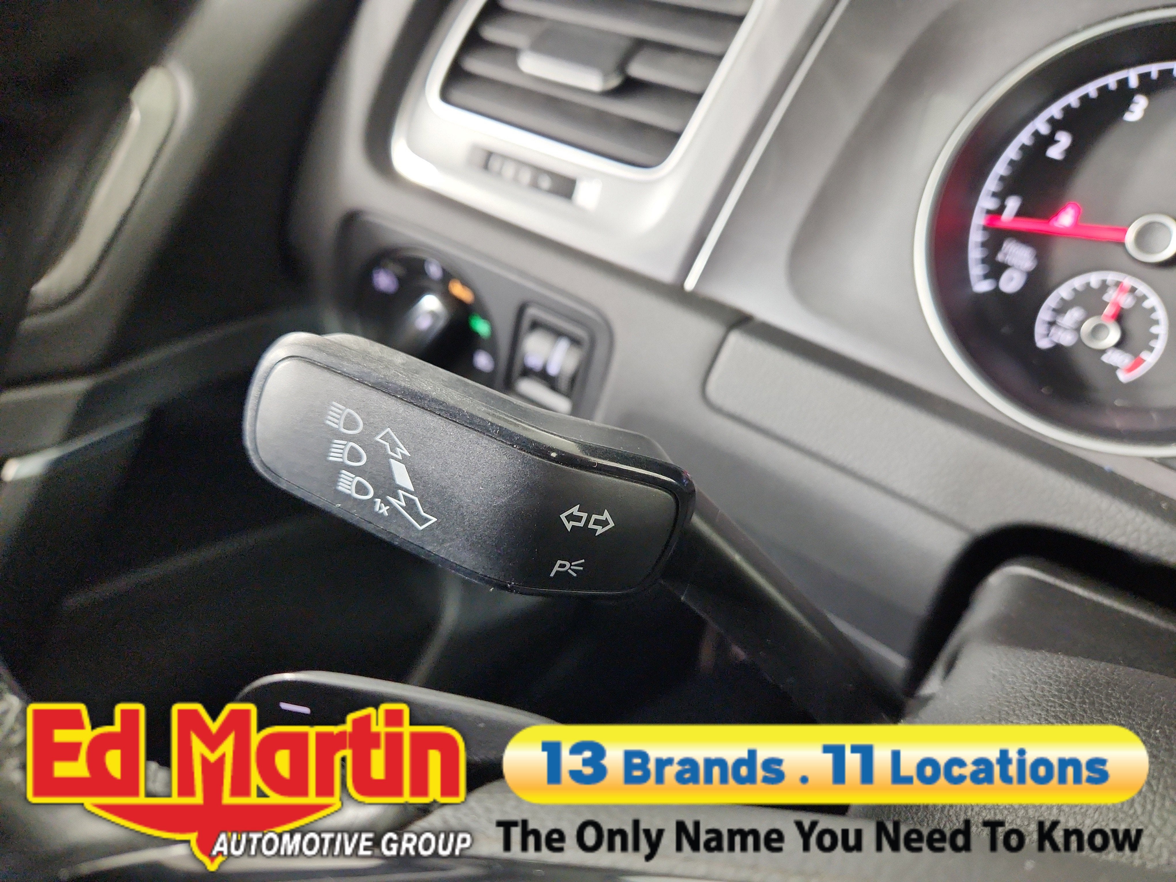 2017 Volkswagen Golf Alltrack Base