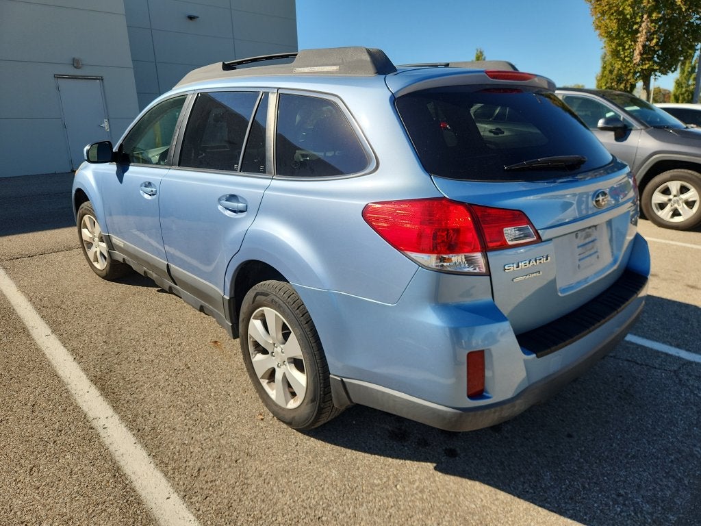2010 Subaru Outback 2.5i Premium