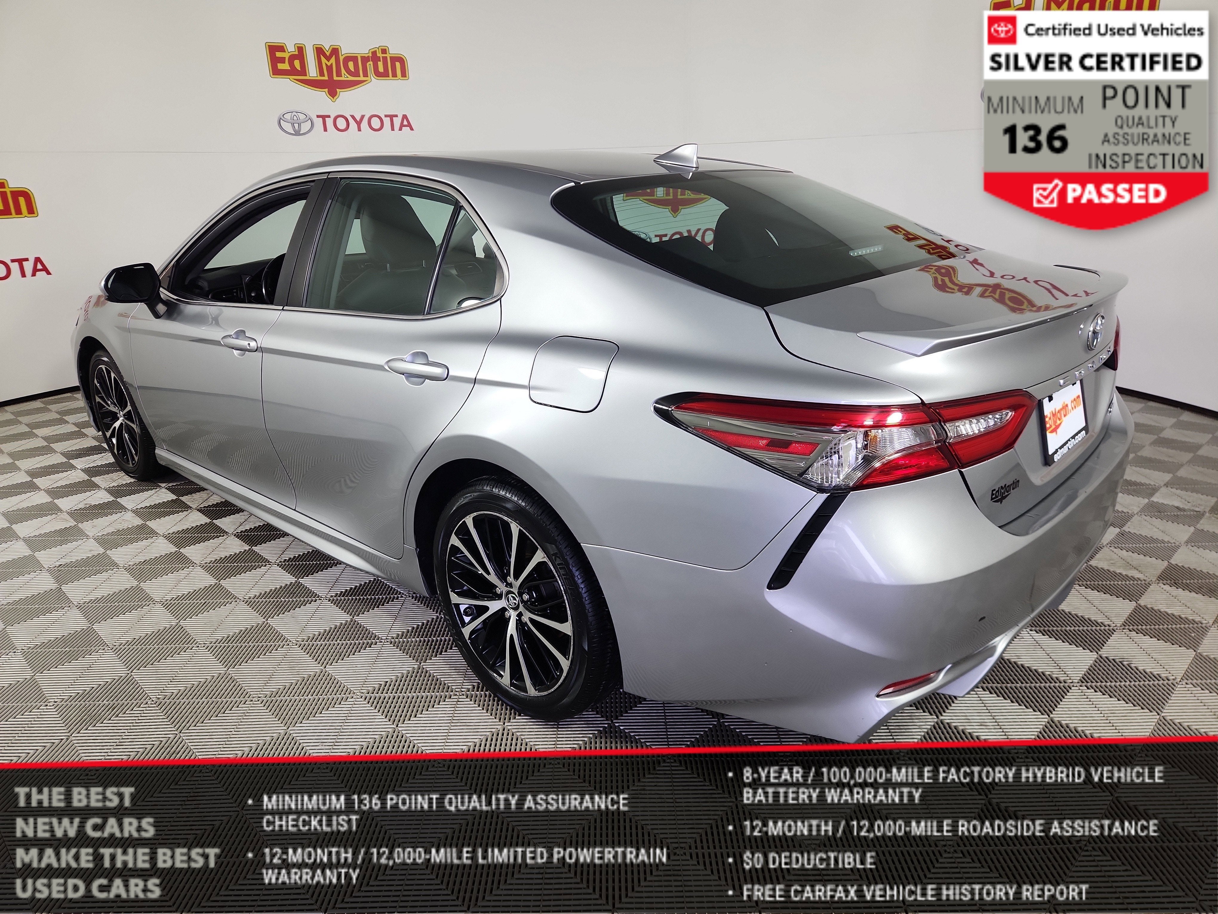 2019 Toyota Camry SE