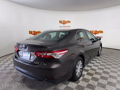 2018 Toyota Camry Hybrid LE