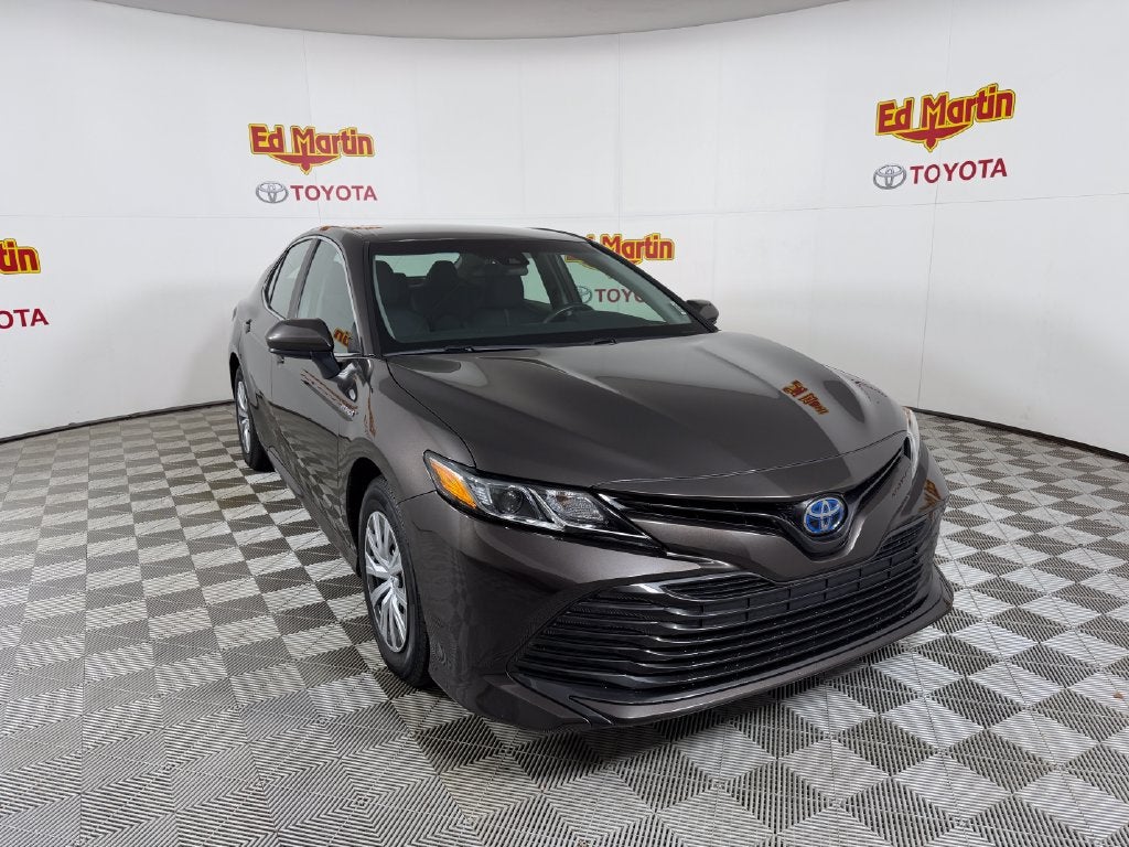 2018 Toyota Camry Hybrid LE