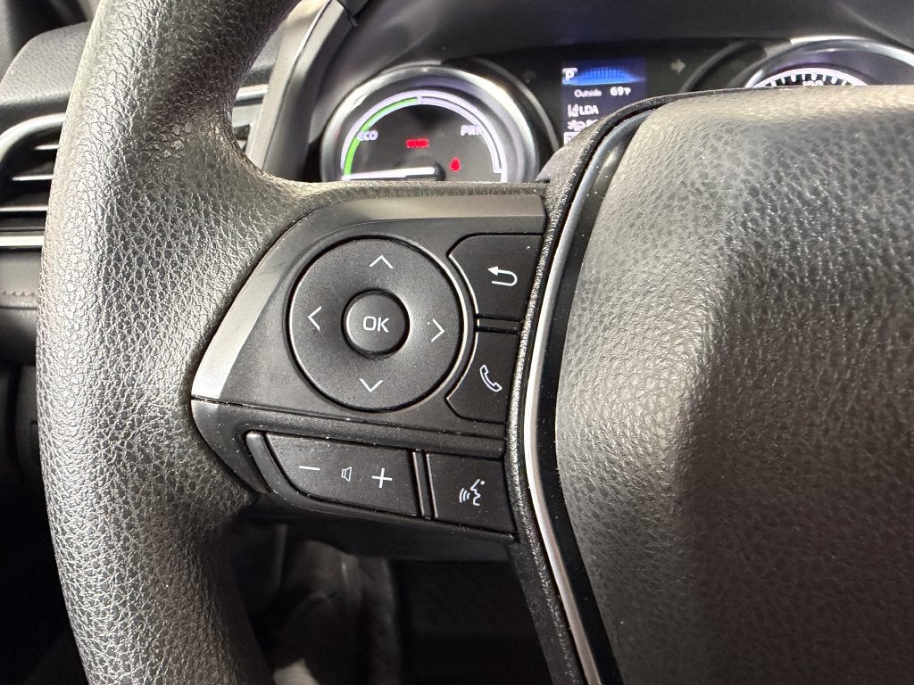 2018 Toyota Camry Hybrid LE