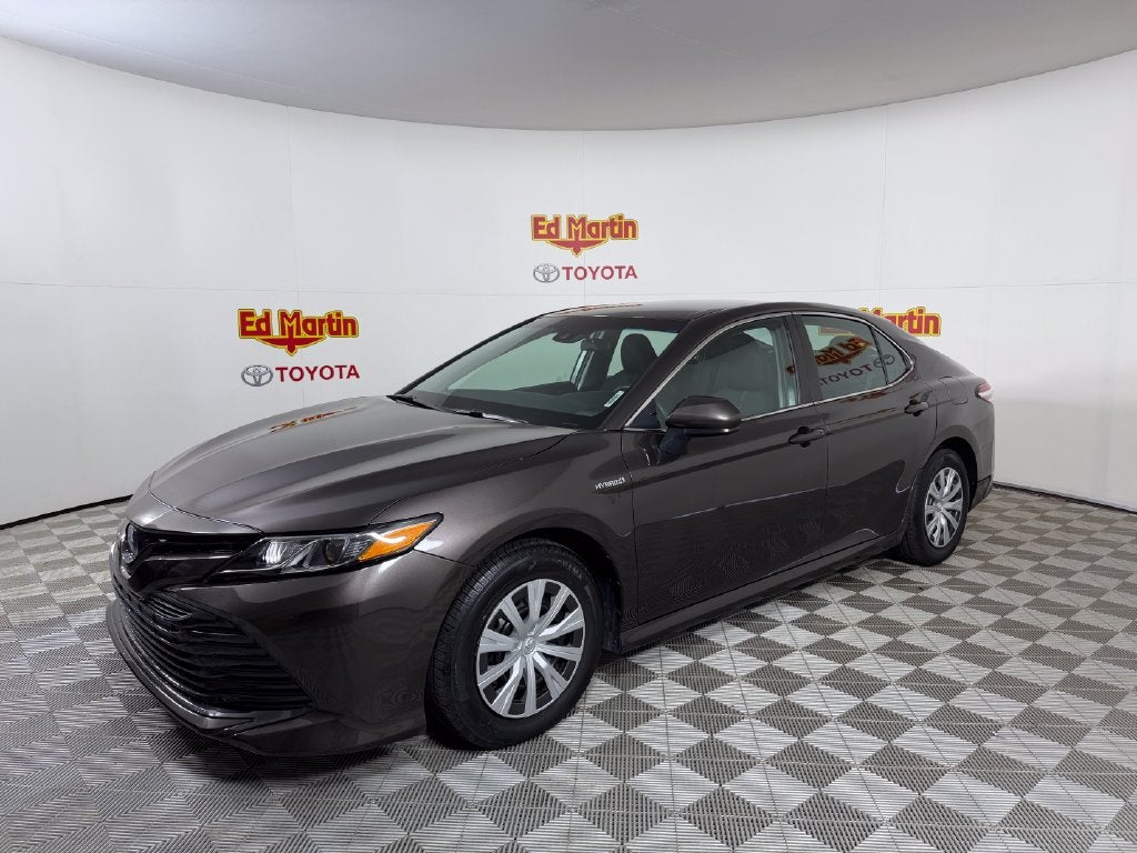 2018 Toyota Camry Hybrid LE