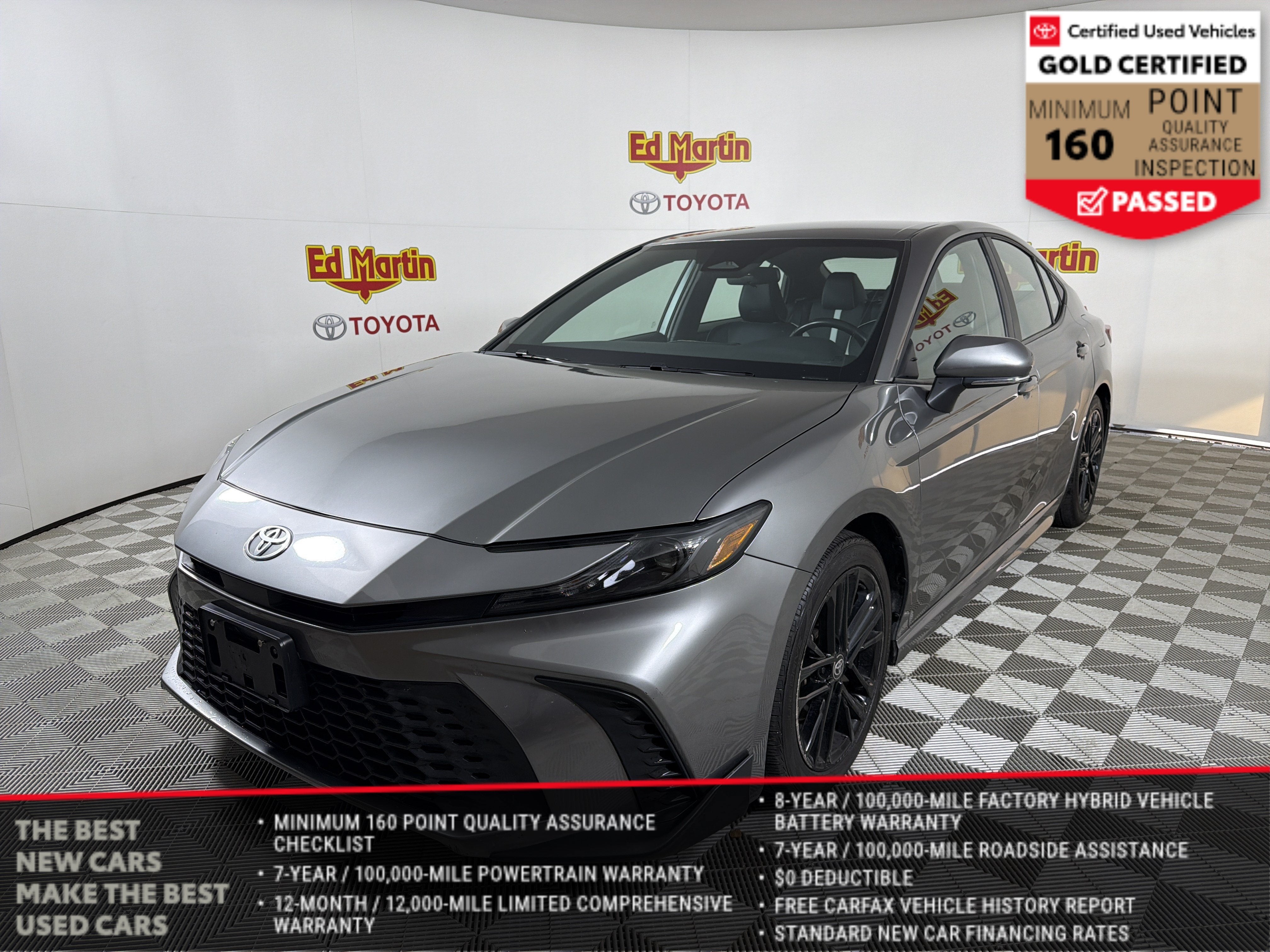 2025 Toyota Camry SE